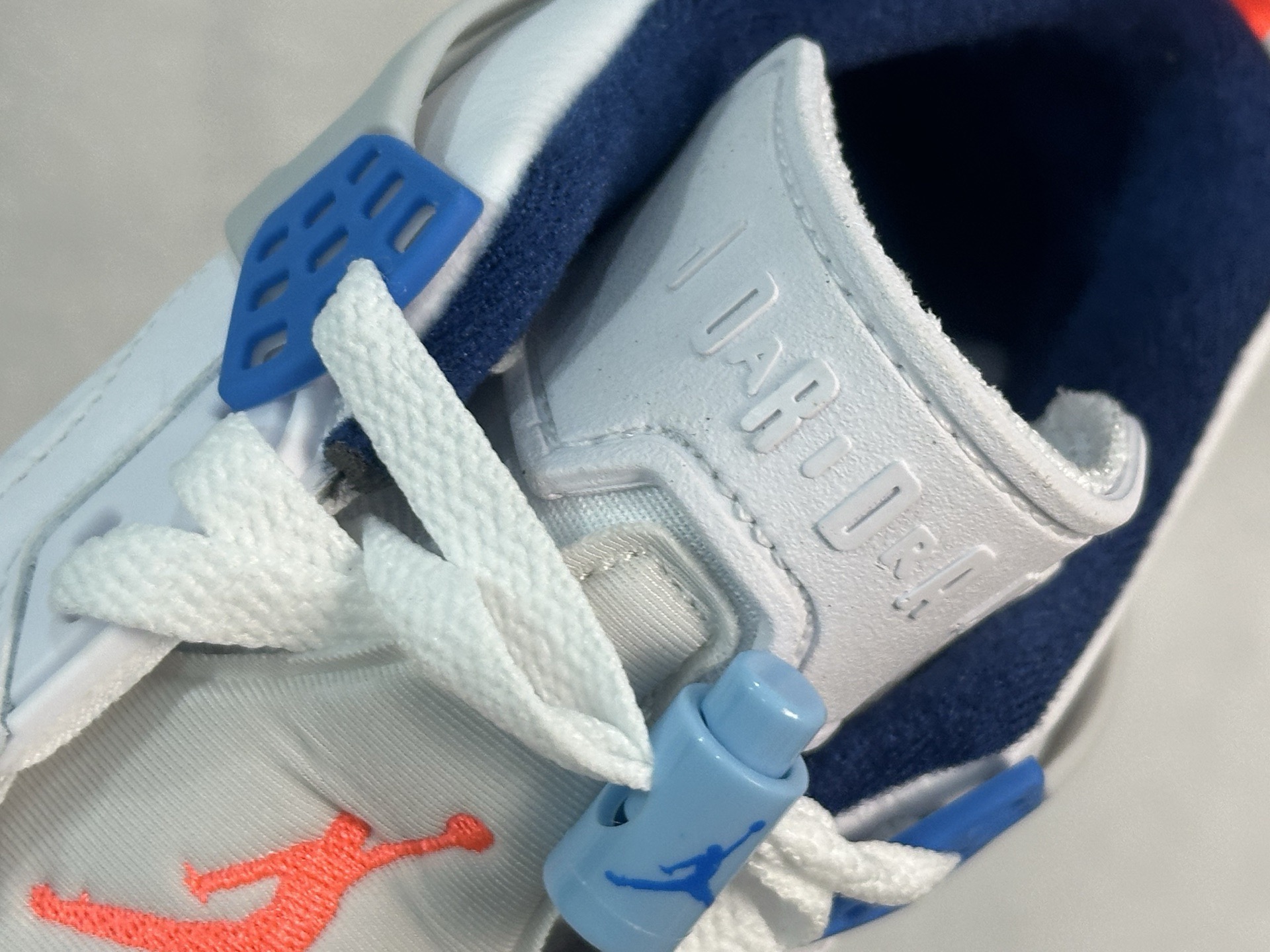 图片[8]-PZ  Jordan Spizike Low AJ 乔丹合体元素 文化休闲板鞋 FQ1759-110 #整双鞋在 Air Jordan 5 Low 廓形的基础上，通过加入 AJ3 的爆裂纹和鞋底设计、AJ6 的鞋舌和鞋带束扣、AJ4 的鞋侧三角稳定贴片和鞋带孔等， 尺码：36 36.5 37.5 38 38.5 39 40 40.5 41 42 42.5 43 44 44.5 45 46 47.5-选品中心