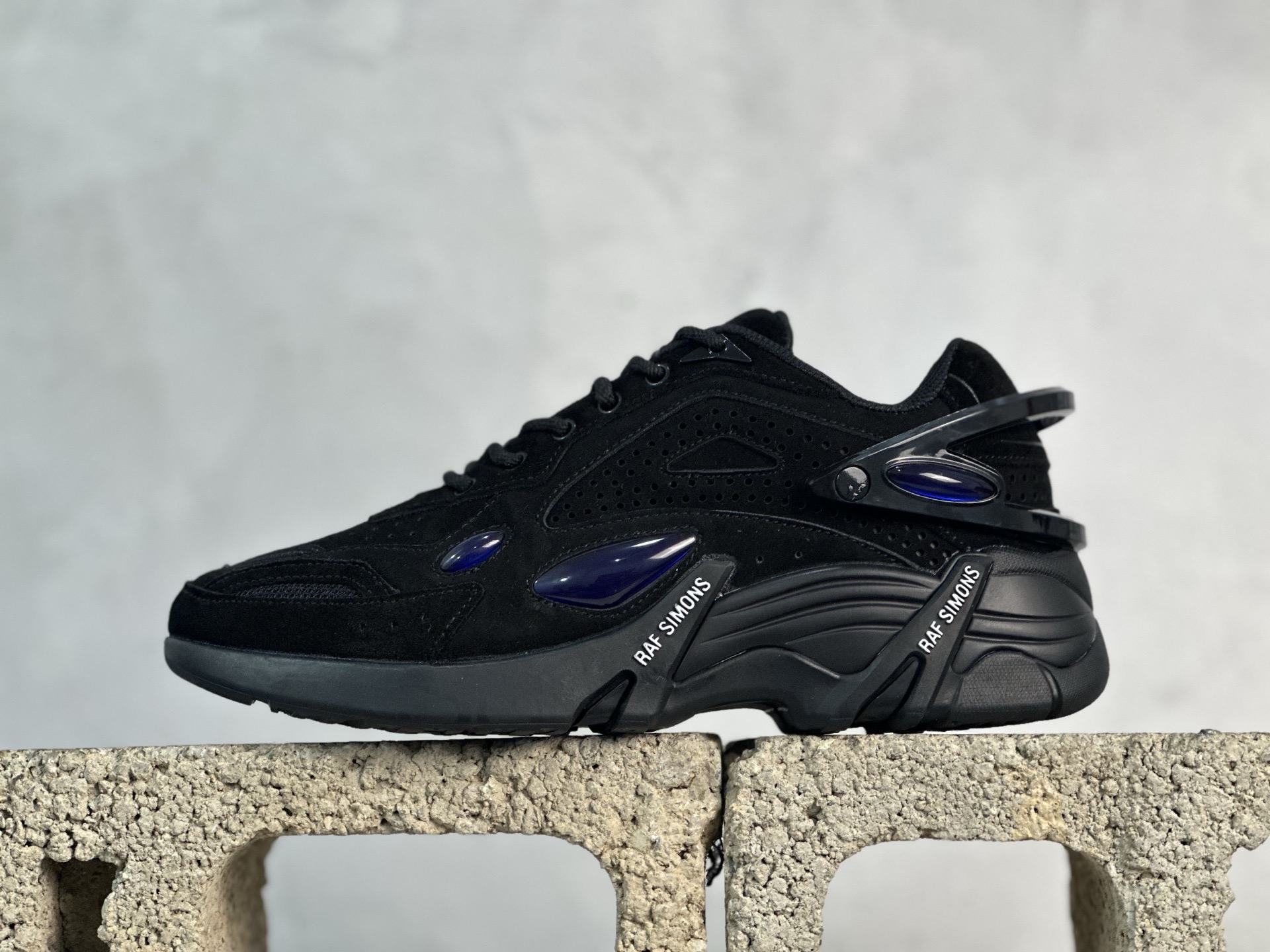 RAF SIMONS Cylon-21 织物皮革 圆头系带 低帮 生活休闲鞋 货号：HR740010L 尺码：37-45-选品中心