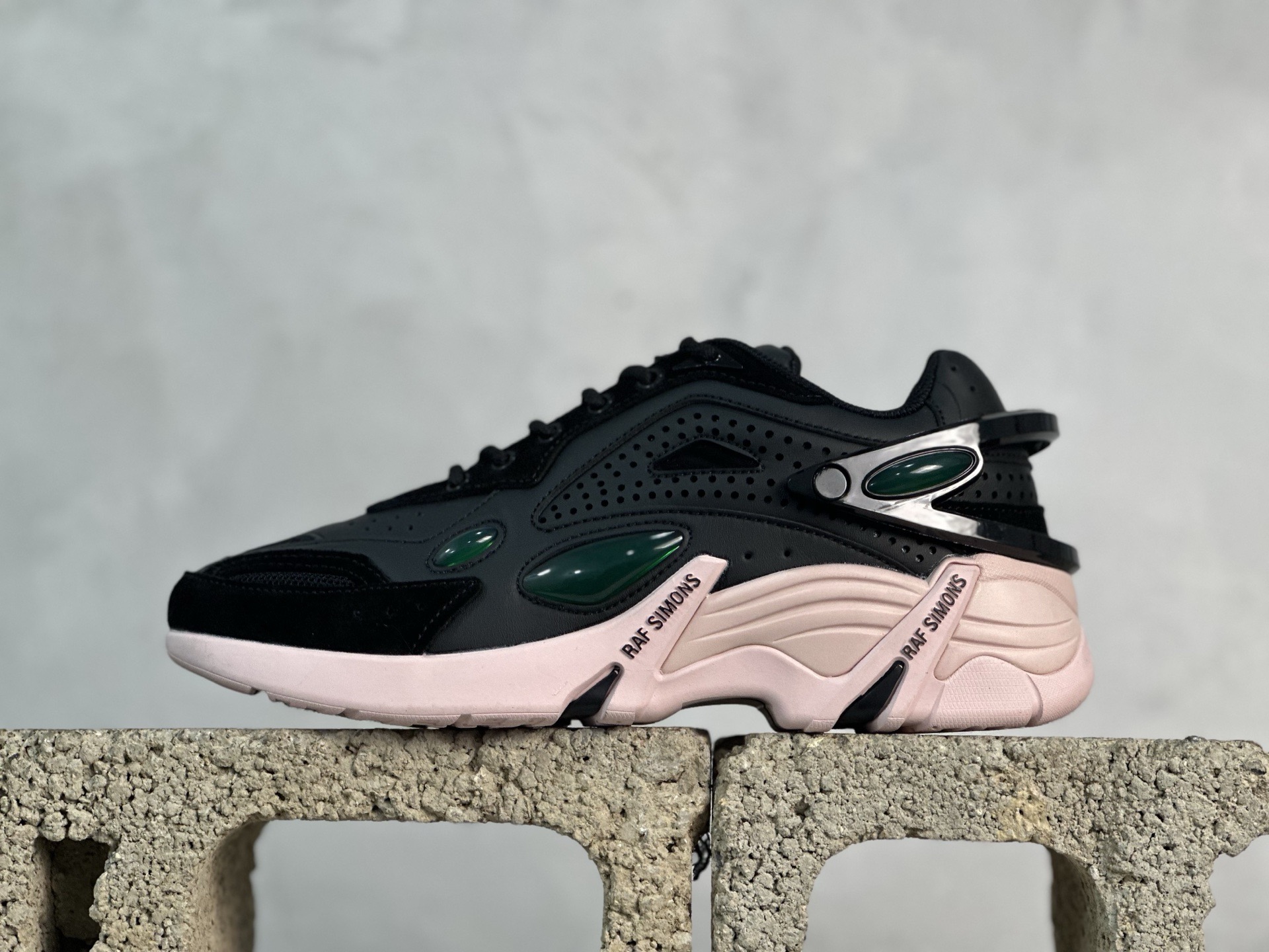 RAF SIMONS Cylon-21 织物皮革 圆头系带 低帮 生活休闲鞋 货号：HR740010L 尺码：37-45-选品中心