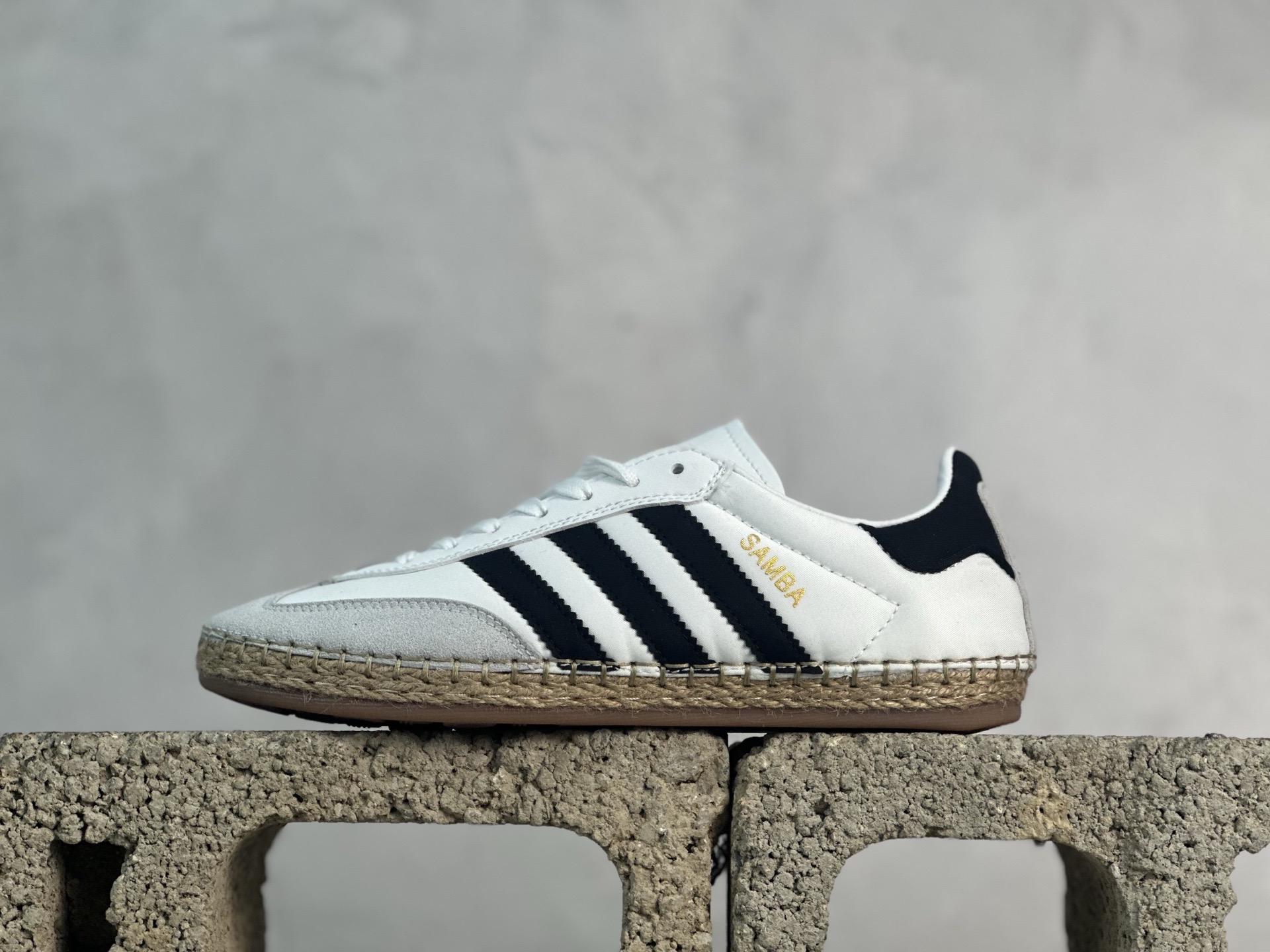 R版  Adidas Originals Gazelle BY EC KJ0274 三叶草复古休闲防滑耐磨低帮板鞋 尺码：36 36.5 37 38 38.5 39 40 40.5 41 42 42.5 43 44 44.5 45-选品中心