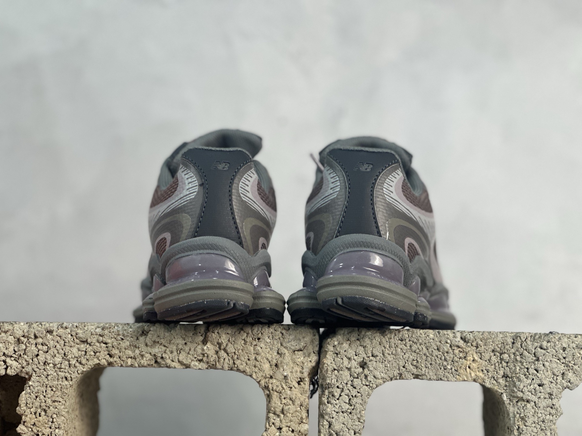 图片[5]-New Balance 2000系列复古老爹风休闲运动慢跑鞋 U20002T8 尺码：36 37 37.5 38 38.5 39 40 40.5 41 42 42.5 43 44 44.5 45 46-选品中心