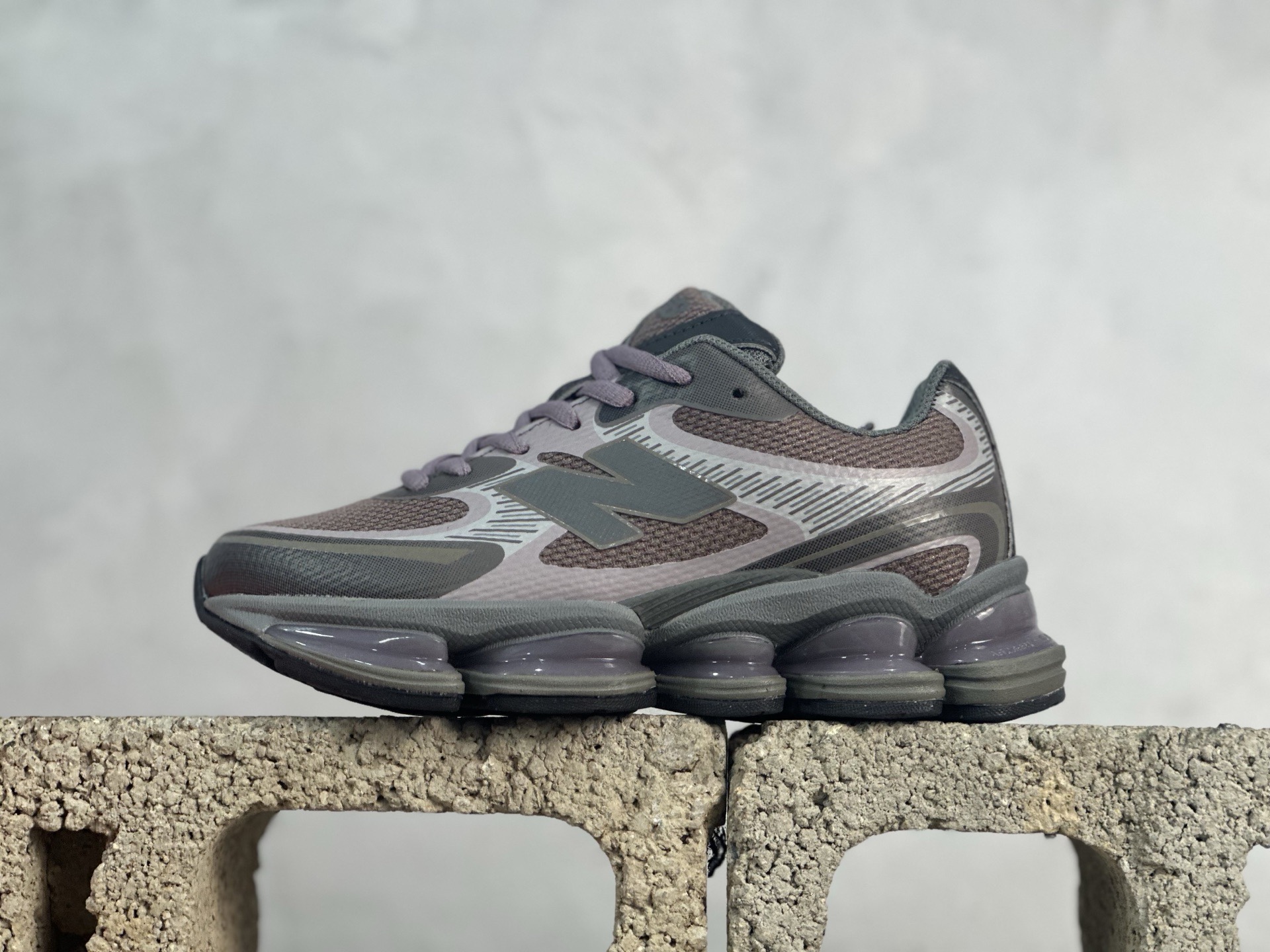 New Balance 2000系列复古老爹风休闲运动慢跑鞋 U20002T8 尺码：36 37 37.5 38 38.5 39 40 40.5 41 42 42.5 43 44 44.5 45 46-选品中心