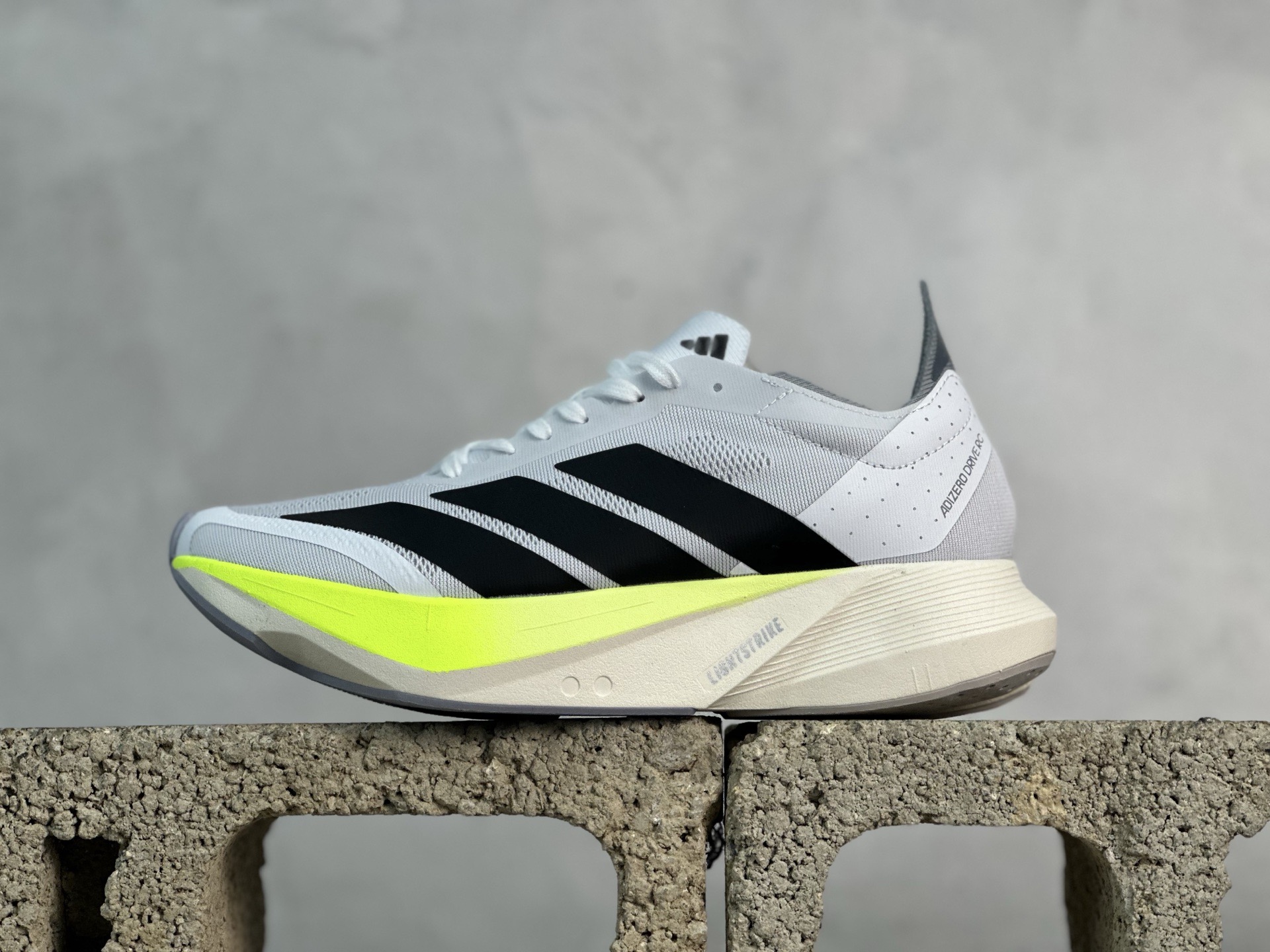 BS  纯原 adidas Adizero DRIVE RC M 白绿 货号：JR2022 尺码：36 37.5 38 39 40 41 42 43 44 45-选品中心