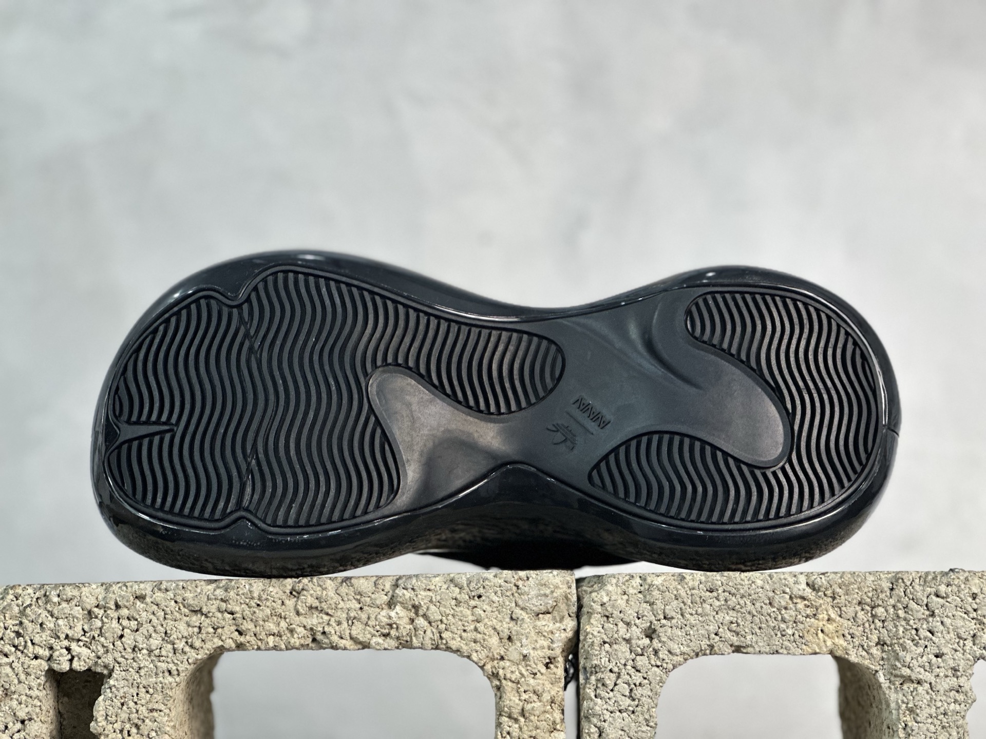 图片[3]-AVAVAV x Adidas Originals Moonrubber Megaride 阿迪达斯 联名款 舒适 防滑耐磨 低帮 生活休闲鞋 货号： JI1494 尺码： 35.5 36 36.5 37 38 38.5 39 40 40.5 41 42 42.5 43-选品中心