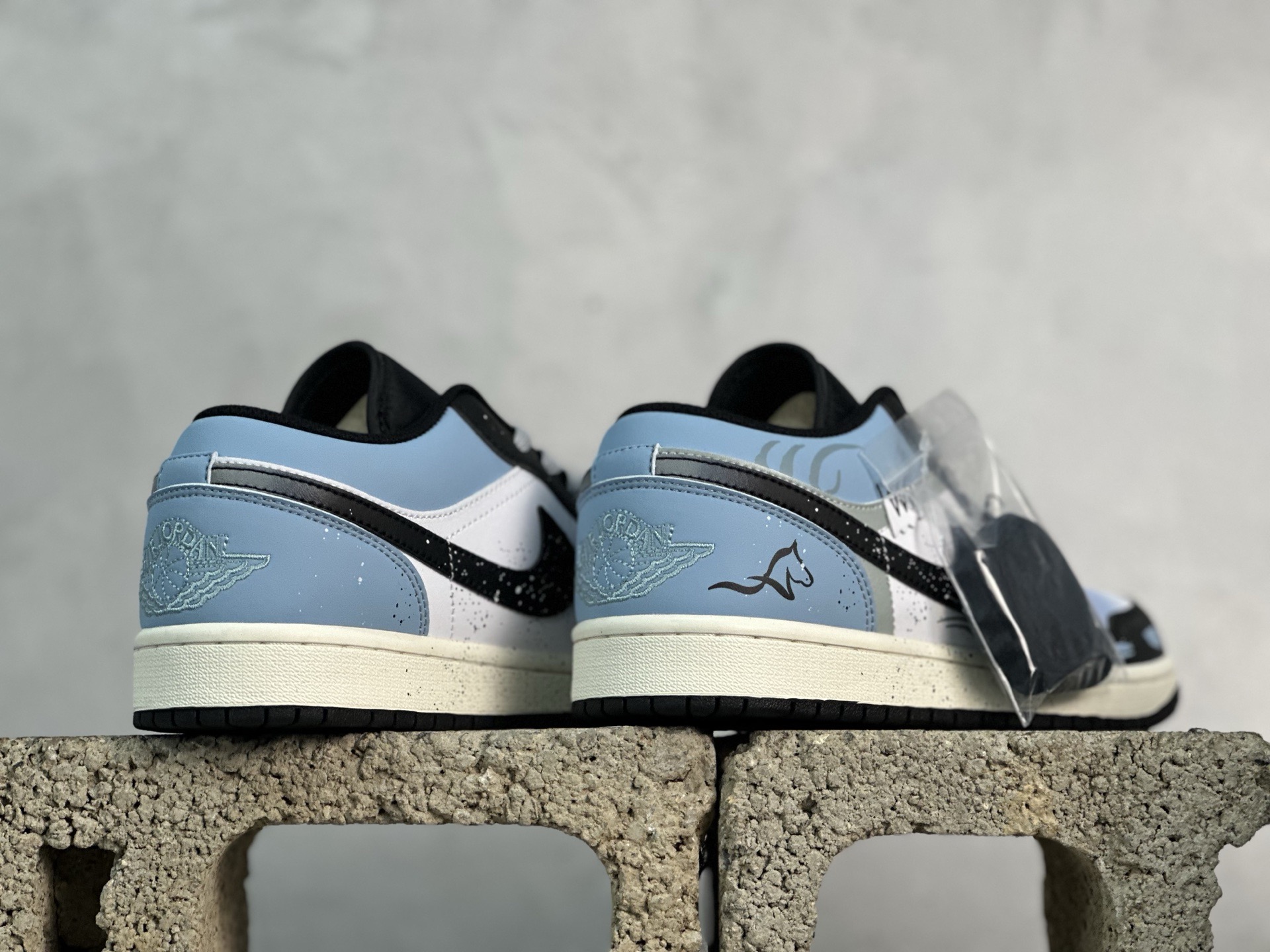 图片[6]-K版  综合版 Jordan Air Jordan 1 AJ1低邦 马年喷墨 货号：5533558-081 尺码：36 36.5 37 38.5 39 40 40.5 41 42 42.5 43 44 44.5 45 46-选品中心