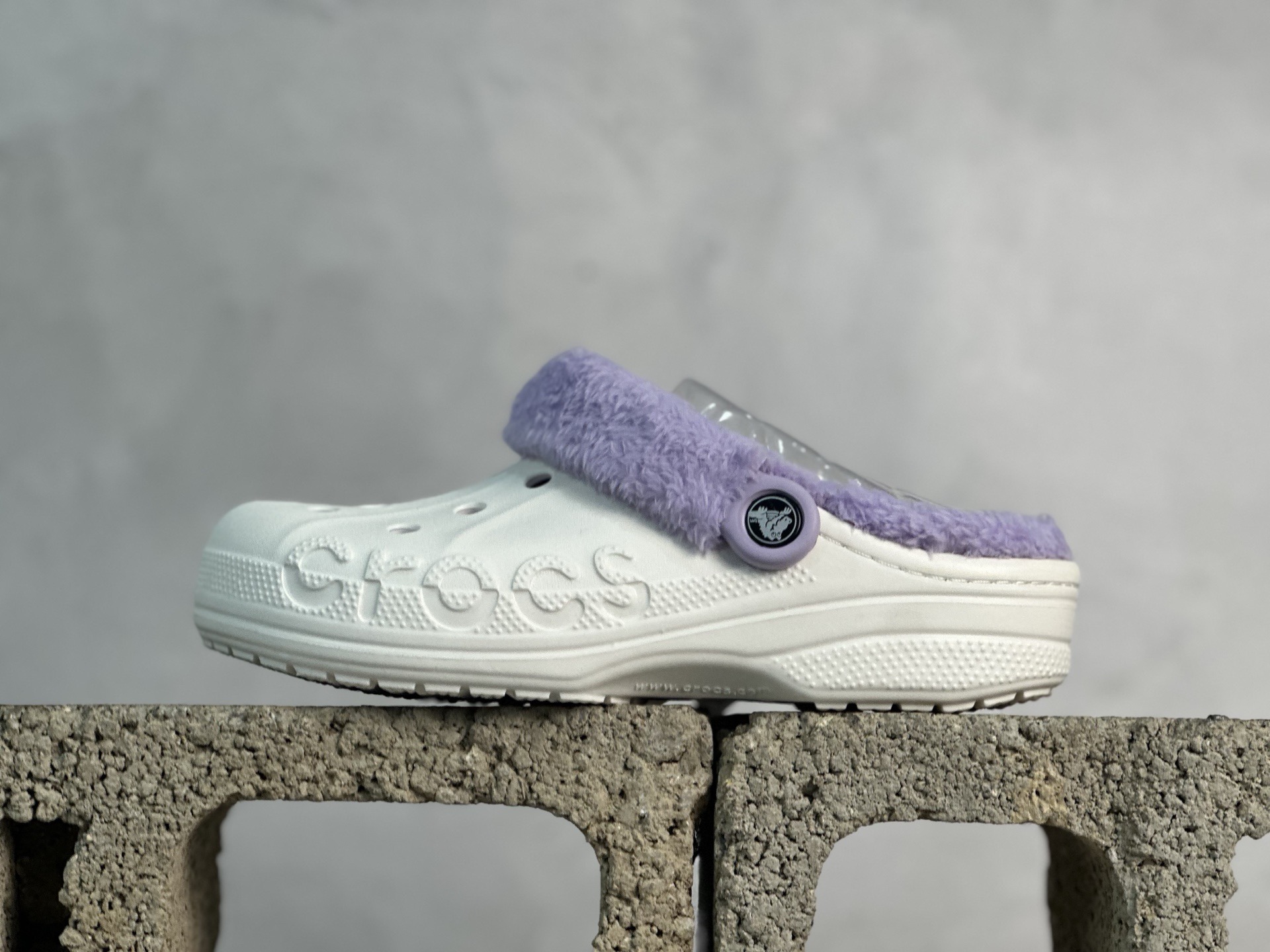 💰120 放店私
Crocs 卡洛驰 洞洞加绒鞋
经典热销系列 经典主推 永不过时 高品质跑量版本 核心推手可放心操作
尺码对照表
M4-M10