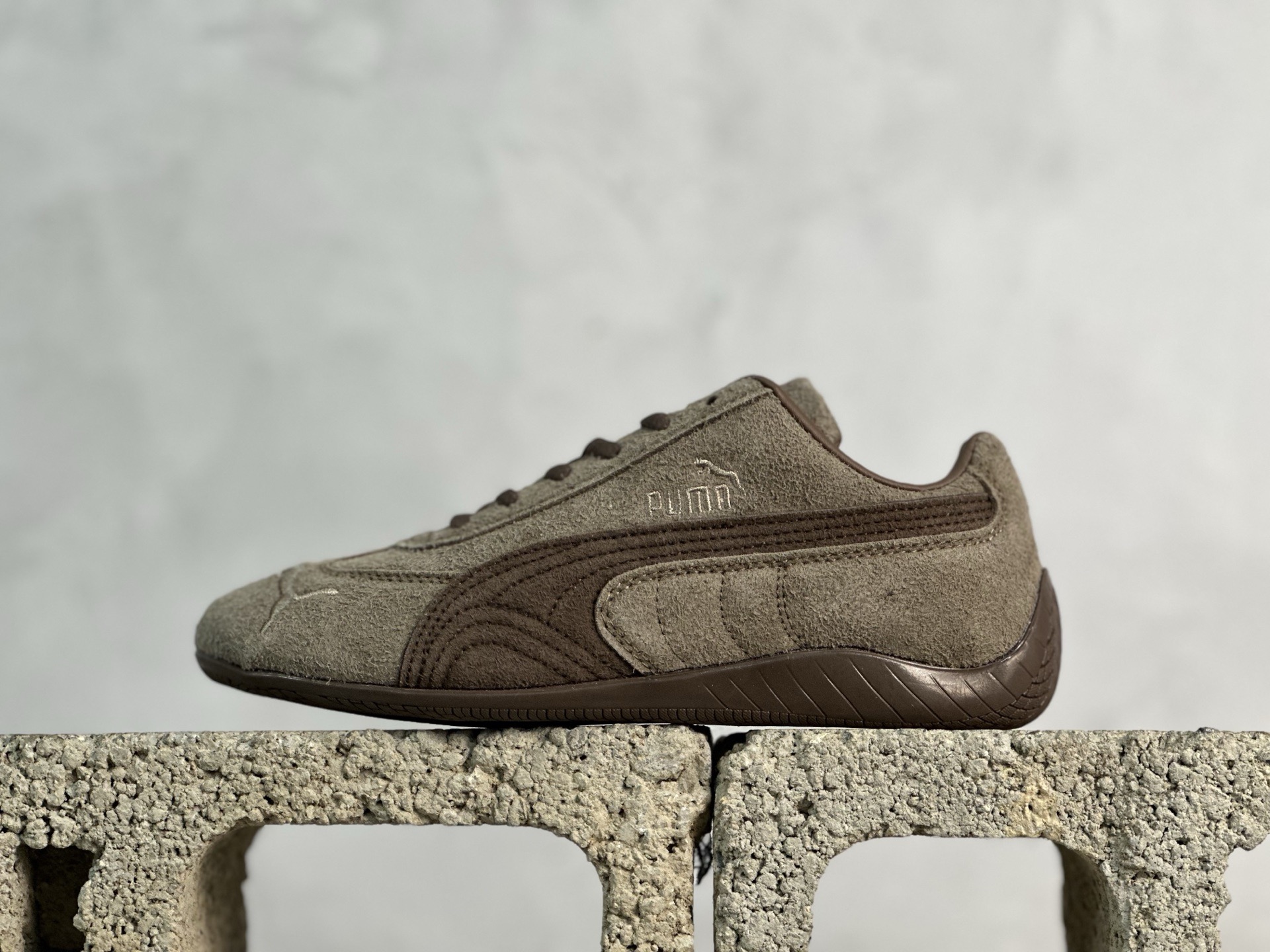 YH💰150 放店私 
The Open Product x Puma Speedcat 极速赛车系列彪马低帮生活休闲鞋 406828-01
尺码：36 37 37.5 38 38.5 39 40 40.5 41 42 42.5 43 44 44.5 45