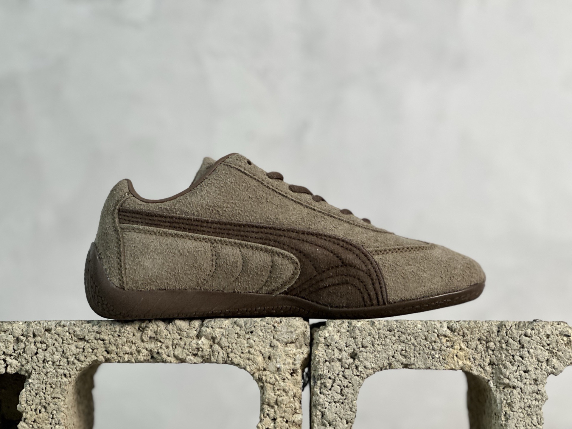 YH💰150 放店私 
The Open Product x Puma Speedcat 极速赛车系列彪马低帮生活休闲鞋 406828-01
尺码：36 37 37.5 38 38.5 39 40 40.5 41 42 42.5 43 44 44.5 45