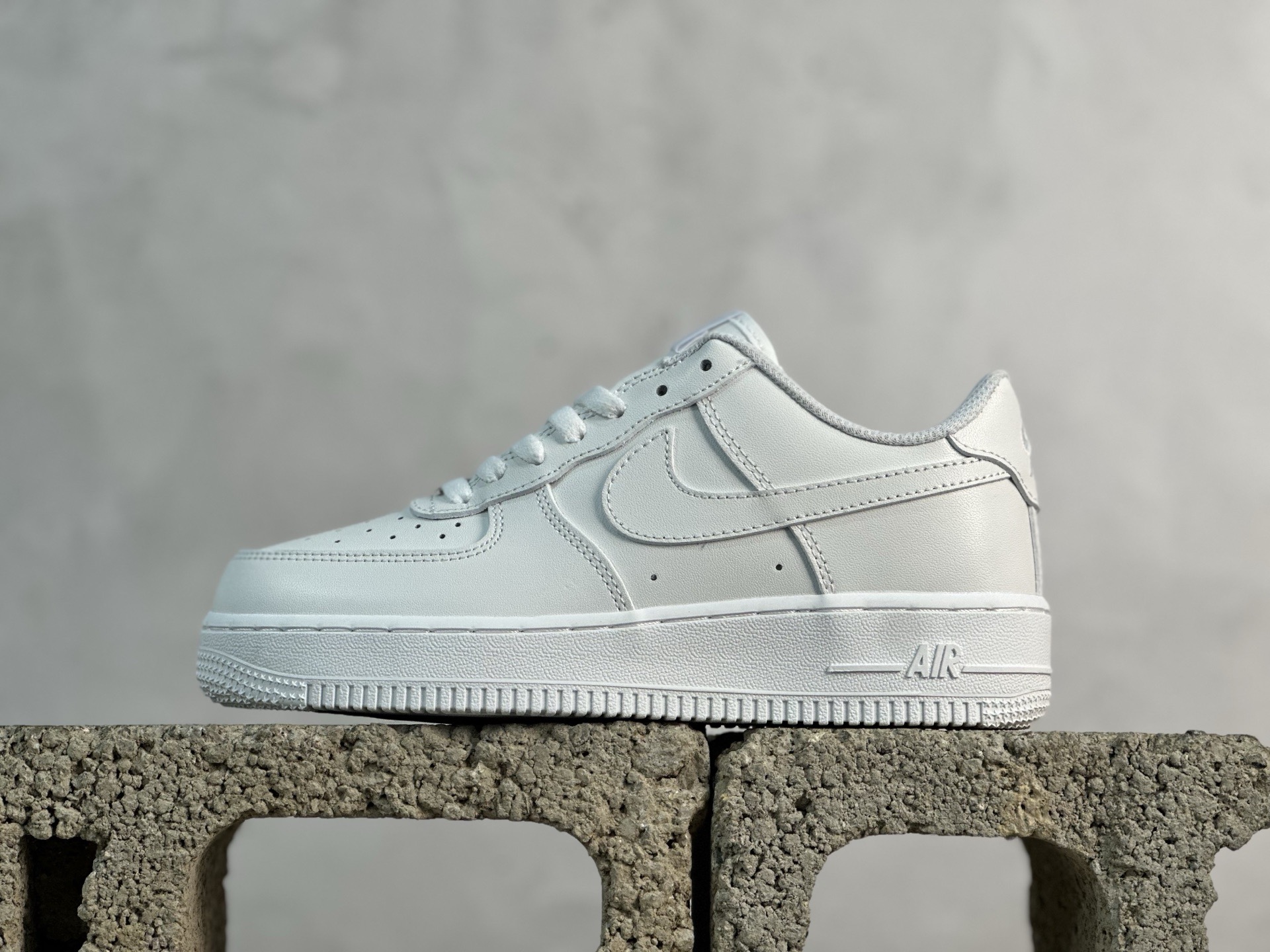 放店私 Nk Air Force 1 '07 Low 空军一号经典全白低帮休闲运动板鞋 315122-111 #万双库存 淡季冲量福利 原楦原纸板 纯正版型 高清洁度 内置全掌气垫