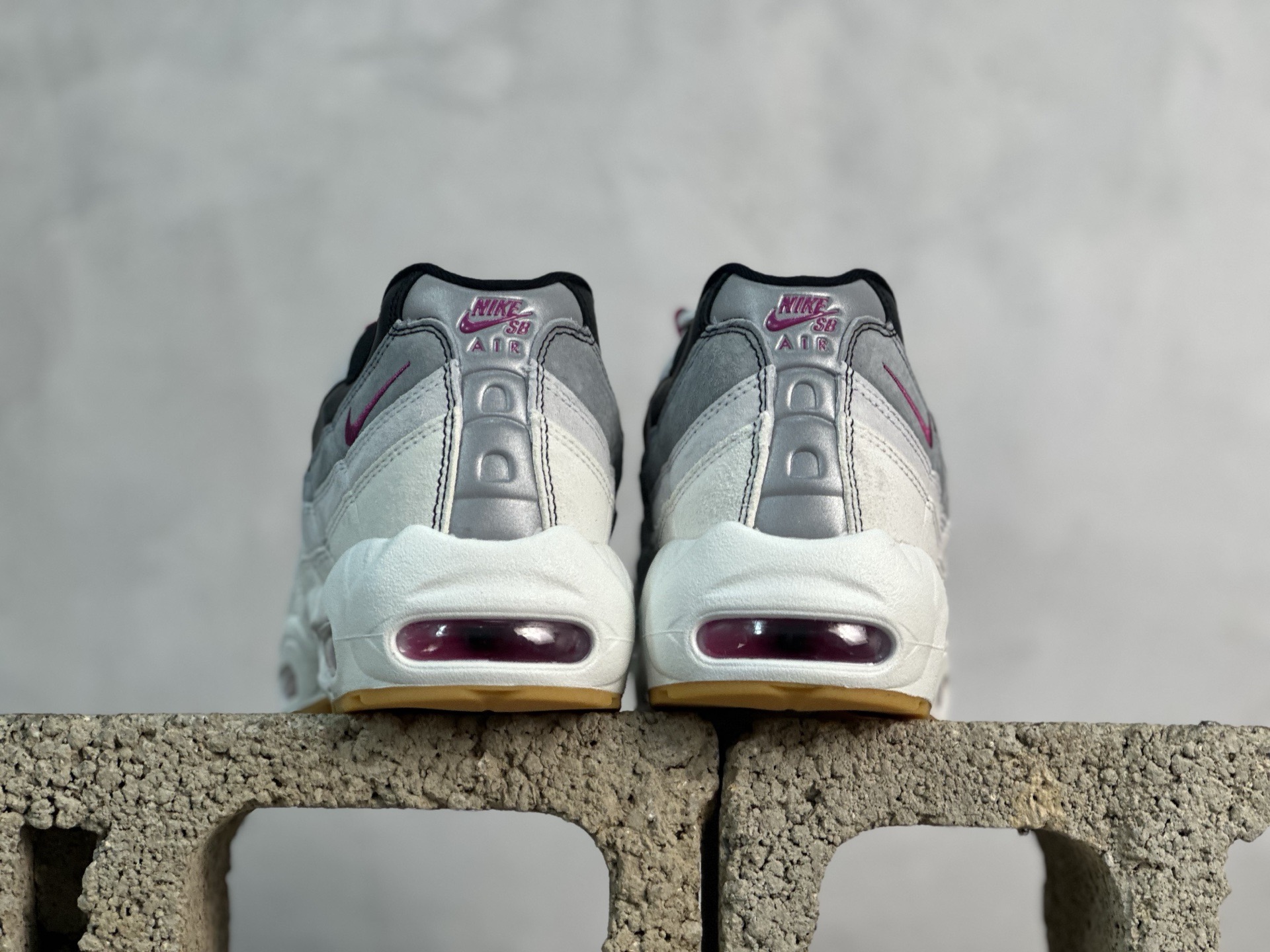 GX 放店私 顶级纯原 完美复刻 Nike SB x Nike Air Max 95 “Summit White/Photon Dust”浅灰色 货号:HF7545-100