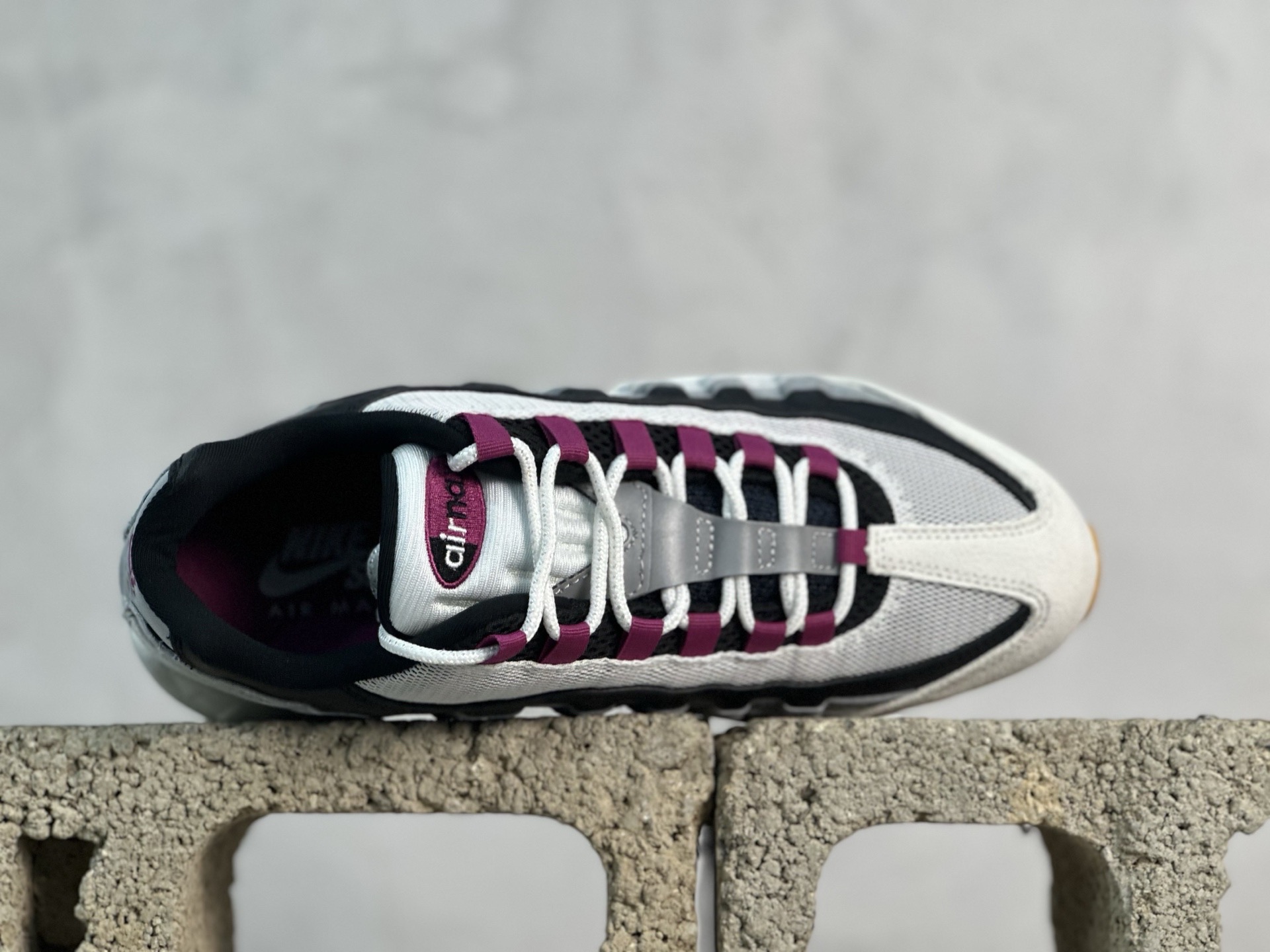 GX 放店私 顶级纯原 完美复刻 Nike SB x Nike Air Max 95 “Summit White/Photon Dust”浅灰色 货号:HF7545-100