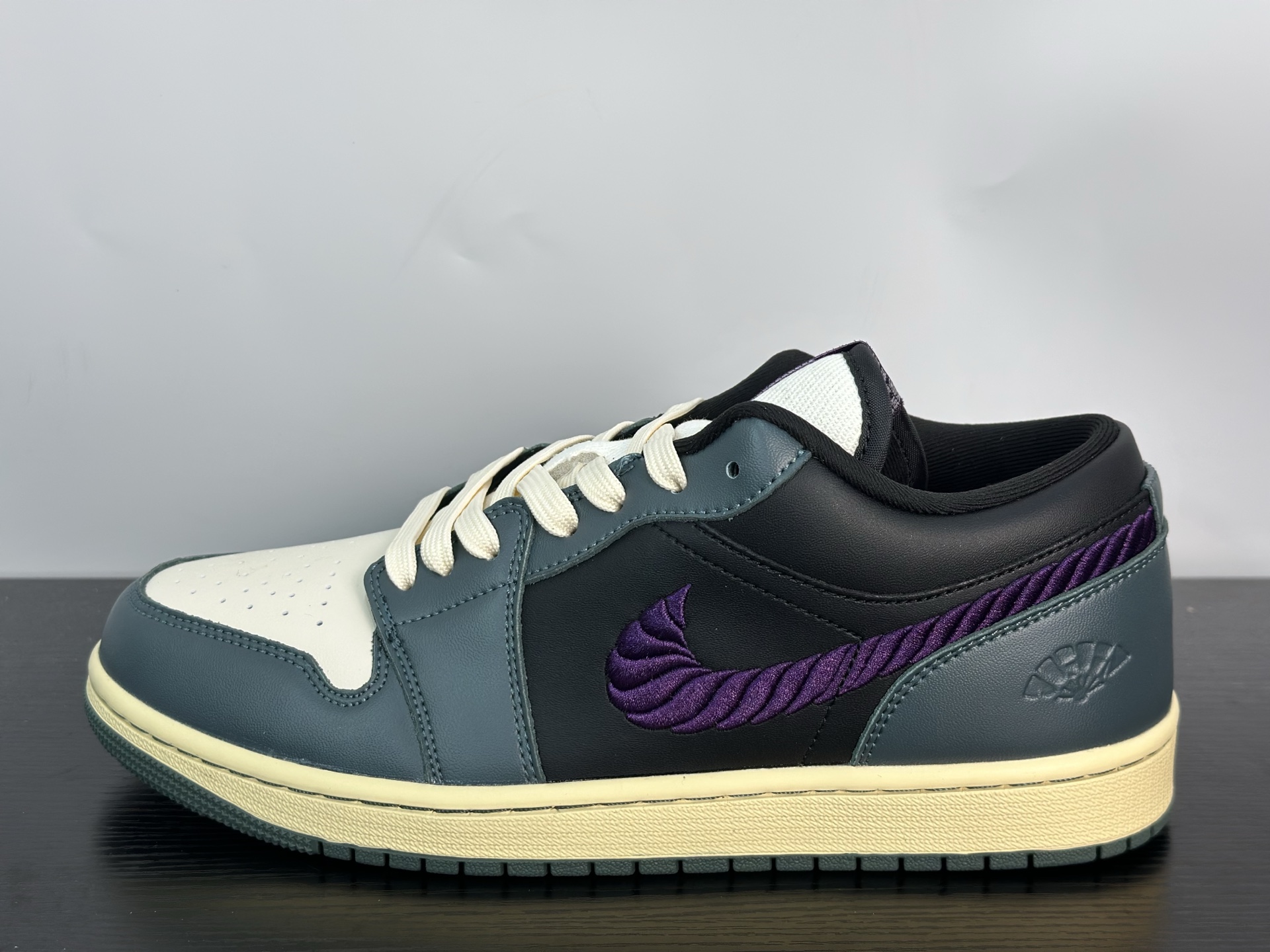 Air jordan 1 low 032