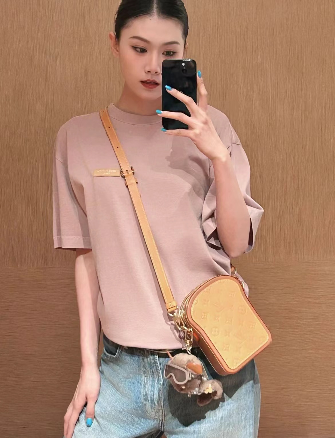 NO:775937,Same style for men and women,Louis Vuitton-clothing,louis vuitton,19860909男女同款,路易威登-服装,louis vuitton,,Women's clothing