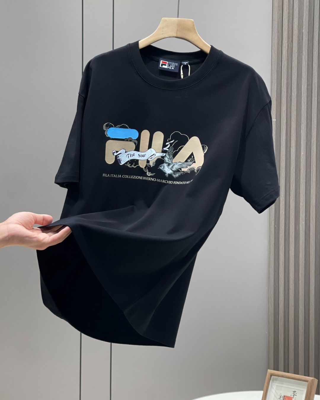 Alternative view of T-Shirt C153 09357