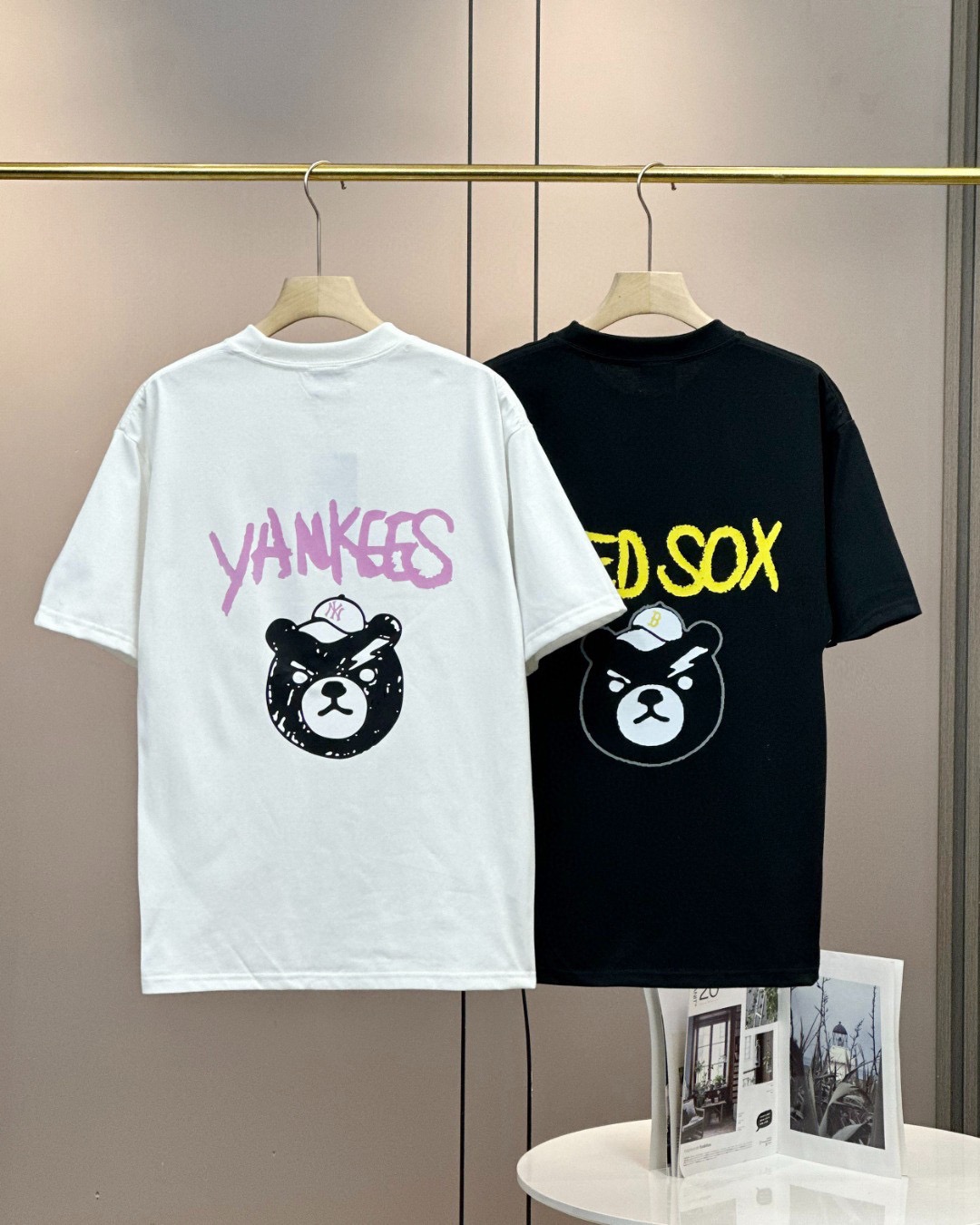 Alternative view of T-Shirt C116 04040
