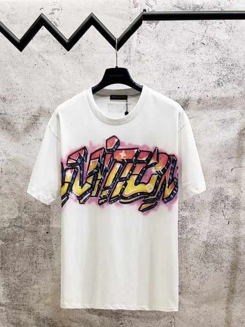 Louis Vuitton Graffiti Print Cotton T-Shirt Short Sleeve, White, Unisex 1 Louis Vuitton Graffiti Print Cotton T-Shirt Short Sleeve, White, Unisex
