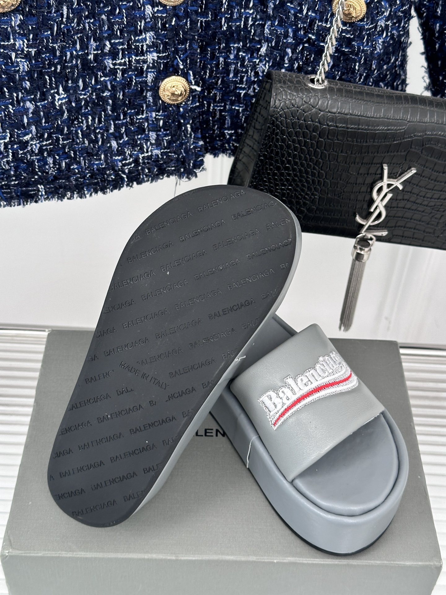 Balenciaga巴黎世家24S春夏新品厚底拖鞋独家正确版本原版开发时尚圈内各大网红明星又在拼命种草的