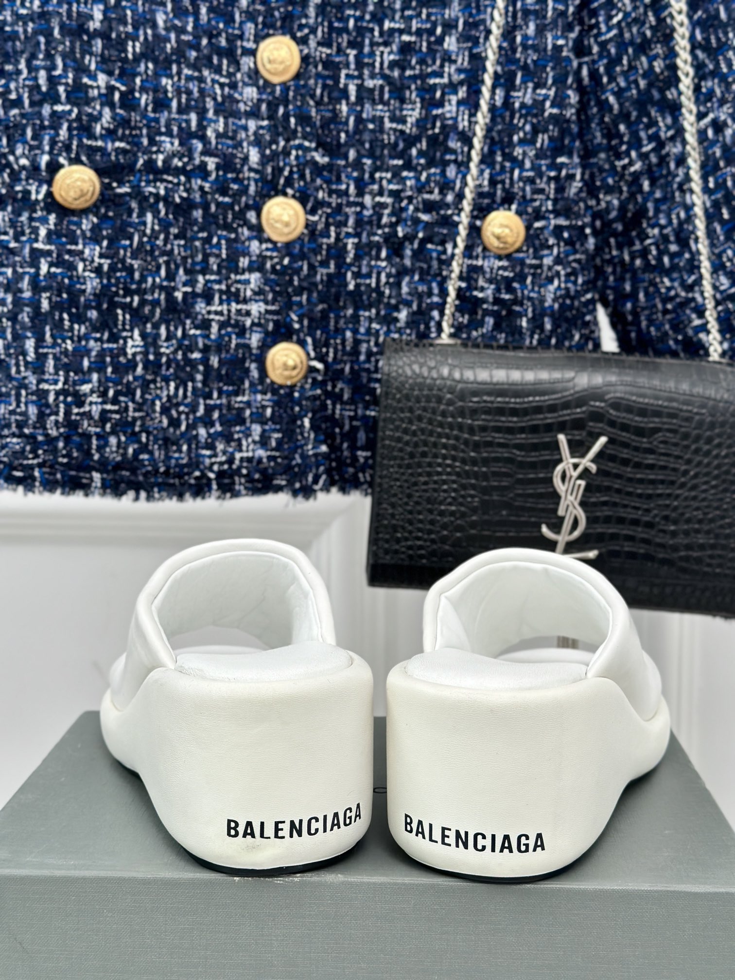 Balenciaga巴黎世家24S春夏新品厚底拖鞋独家正确版本原版开发时尚圈内各大网红明星又在拼命种草的