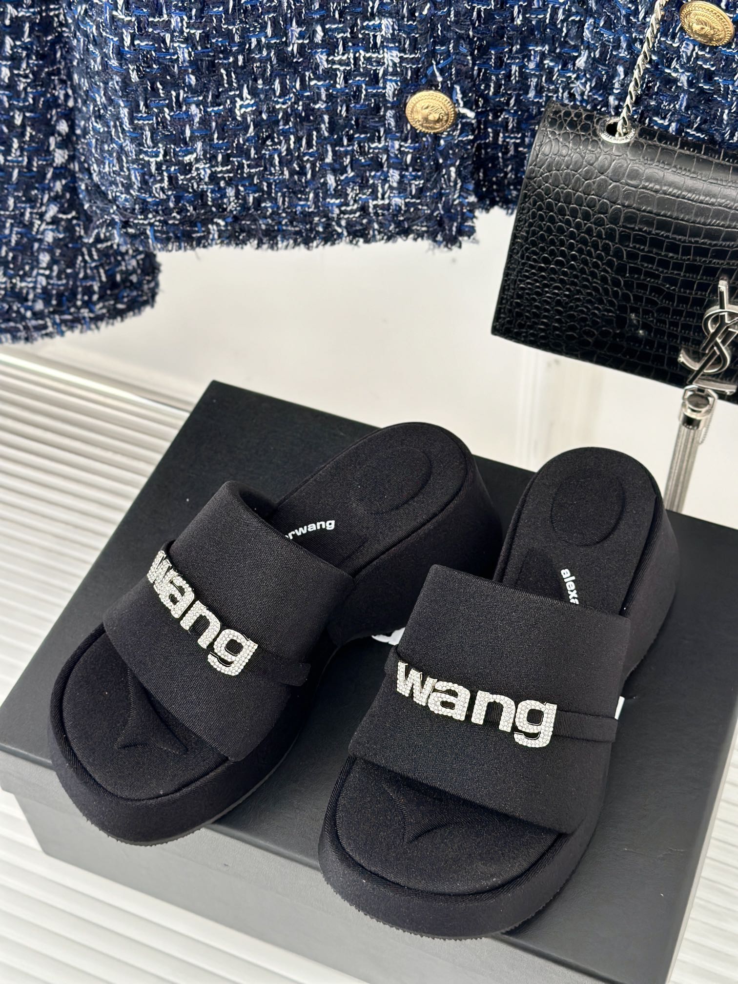 带钻Alexanderwang春夏新品厚底拖鞋明星/博主街拍推荐必入款个性潮流厚底鞋不累脚增高又显腿长鞋