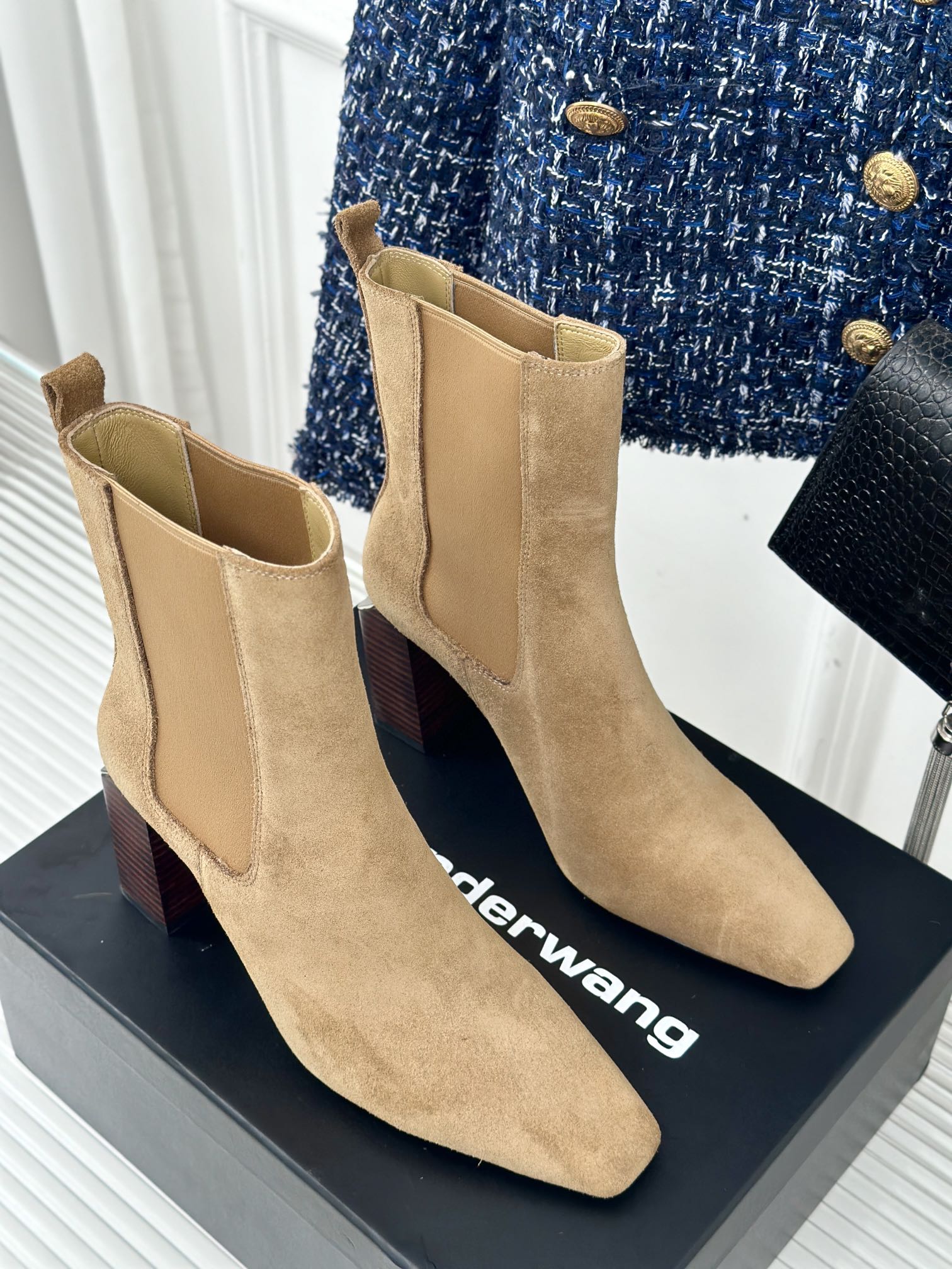 AlexanderWang/亚力山大.王24S秋冬新品短靴系列ins风新款推出这款继续延续了大王的经典简