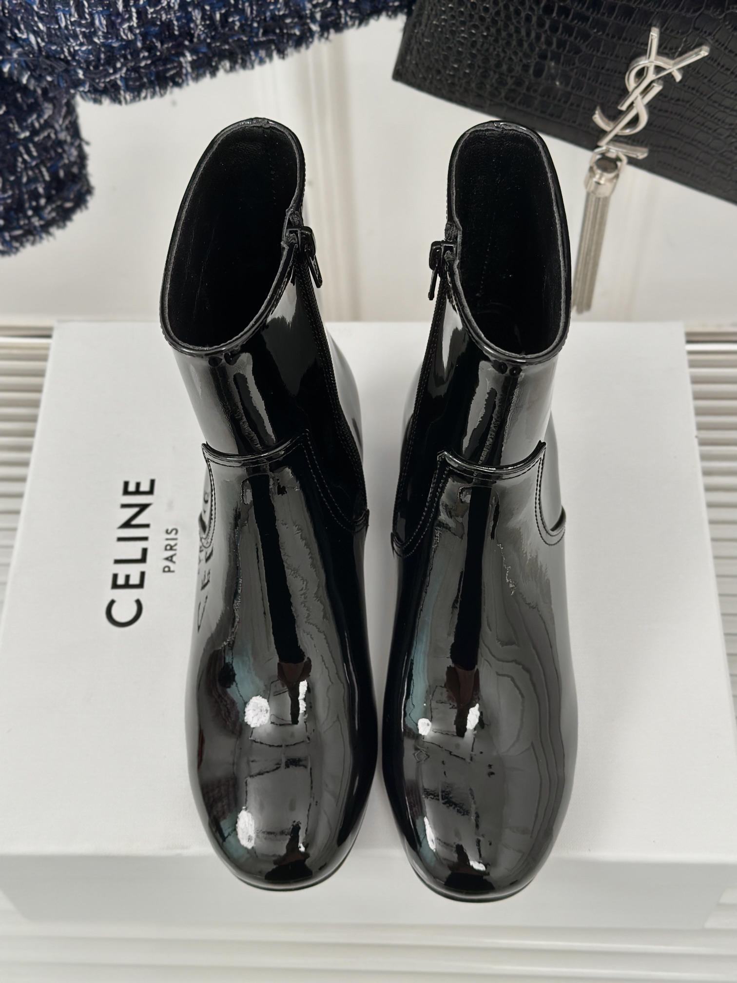 Celine/赛琳24ss秋冬新品走秀凯旋门粗跟靴子系列酷飒野猫!大长腿好吸睛精致高级简直时髦神器舒适白