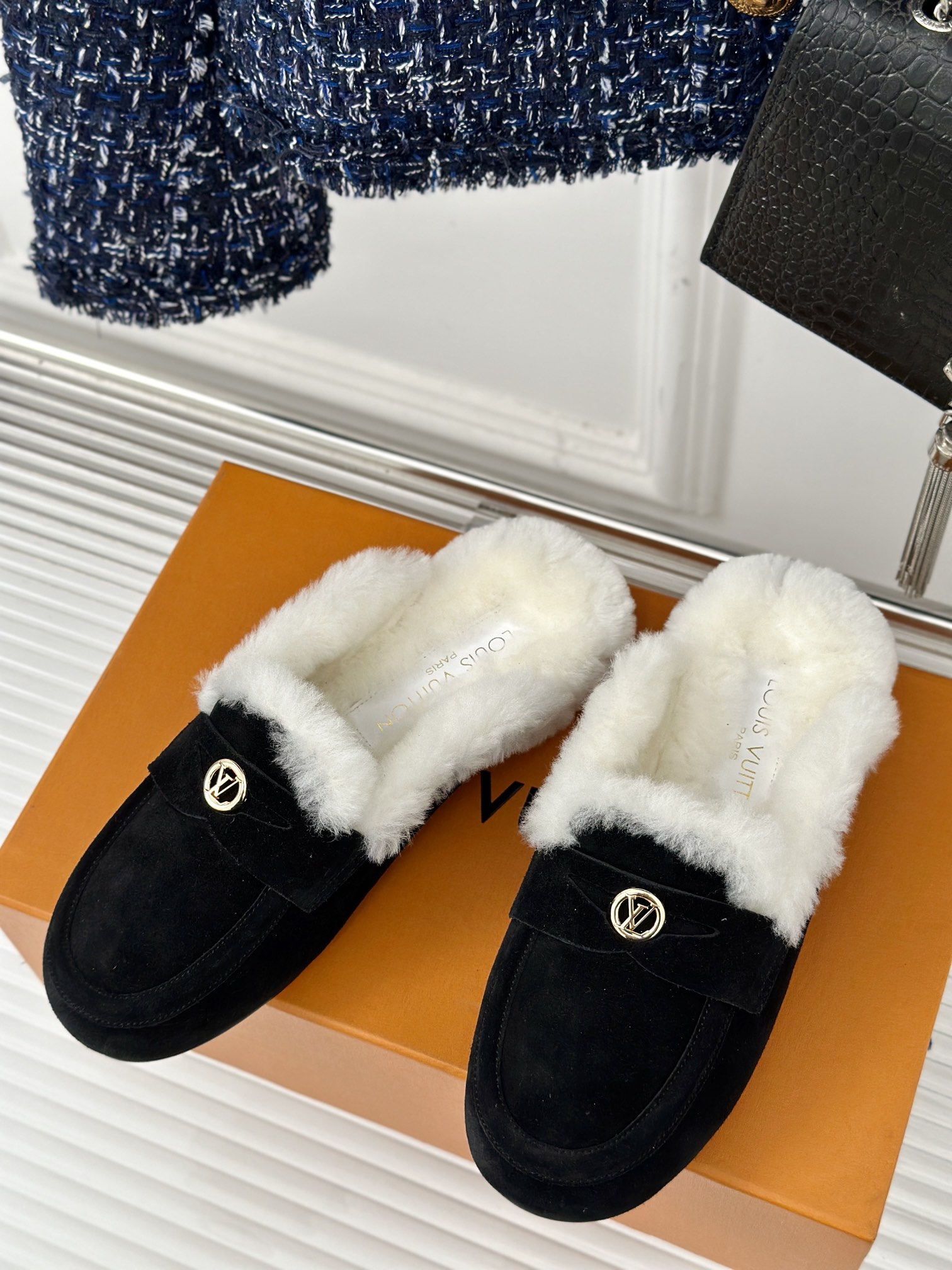 Louis Vuitton Shoes Half Slippers Only sell high-quality
 Cowhide Lambswool