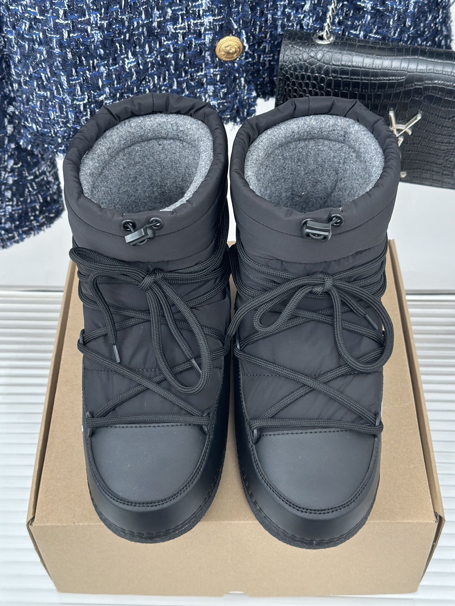 INUIKII经典秋冬秀款羽绒靴滑雪鞋雪地靴冬天的小炉都抵不上一双雪地靴的温暖轻盈的脚感保暖舒适每年秋冬
