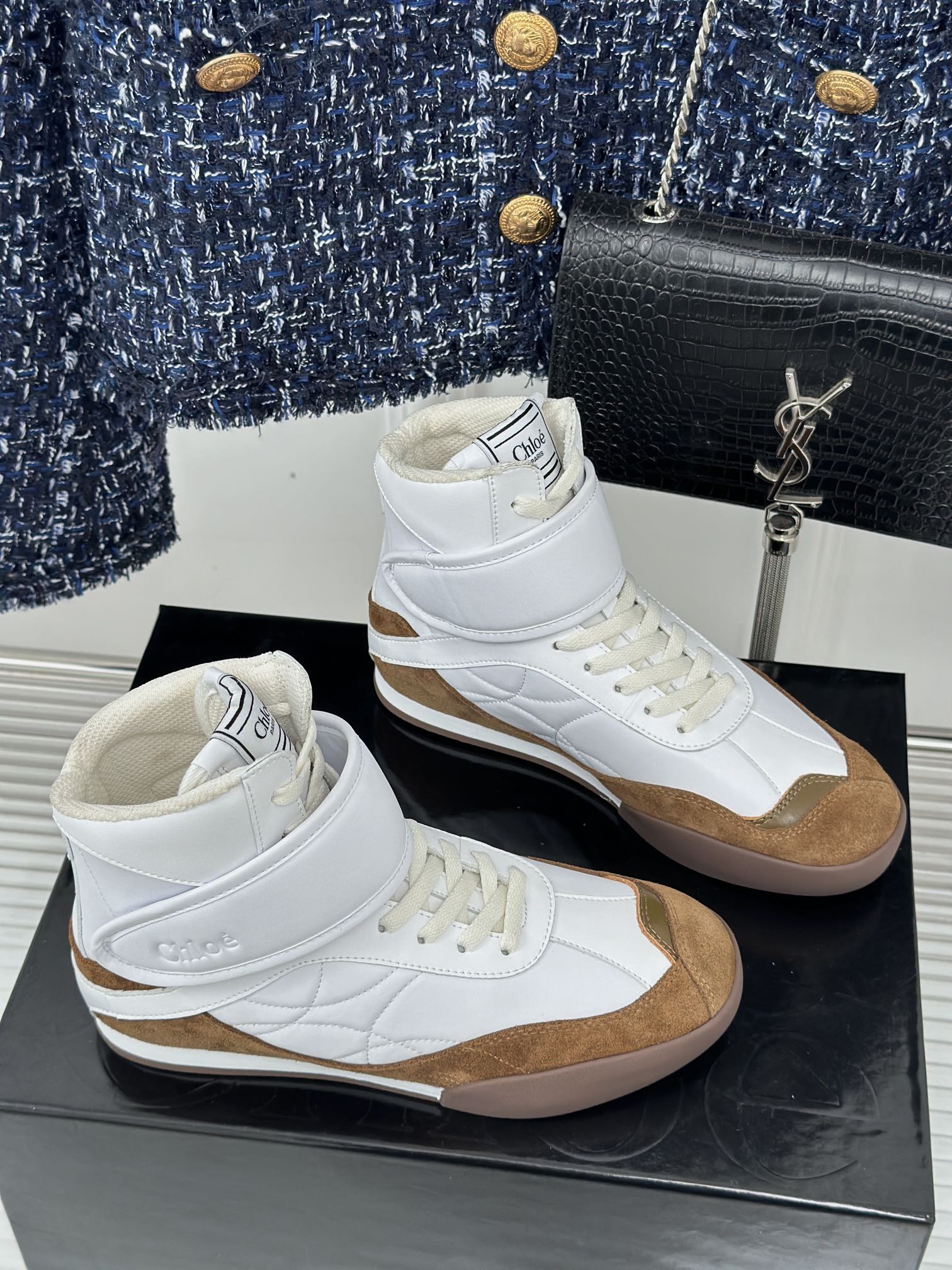 Chloe25c早春新品火爆休闲运动鞋德训鞋经典极简风格简直是可盐可甜搭配裙装或者是在逃公主风格搭配休闲