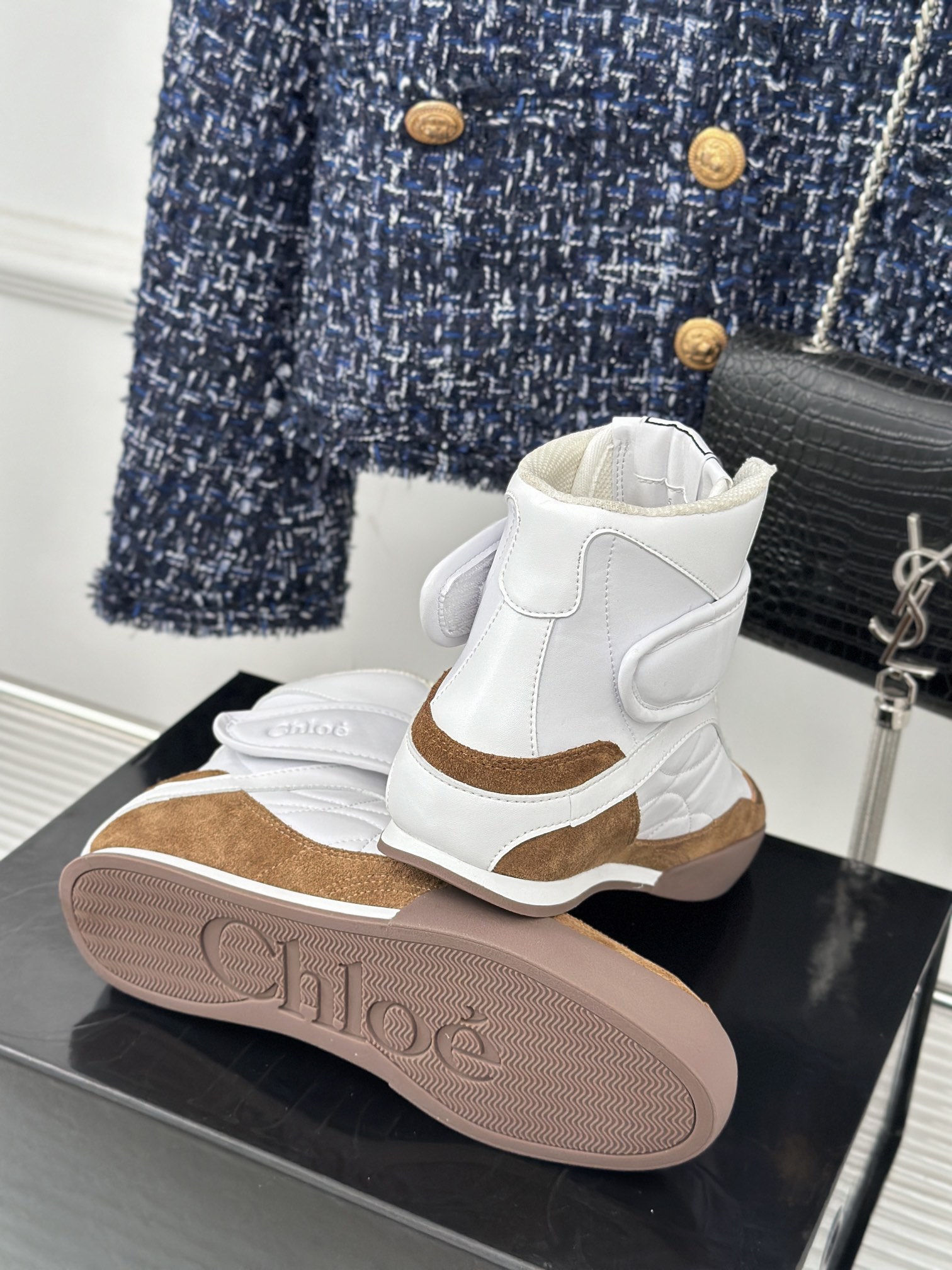 Chloe25c早春新品火爆休闲运动鞋德训鞋经典极简风格简直是可盐可甜搭配裙装或者是在逃公主风格搭配休闲