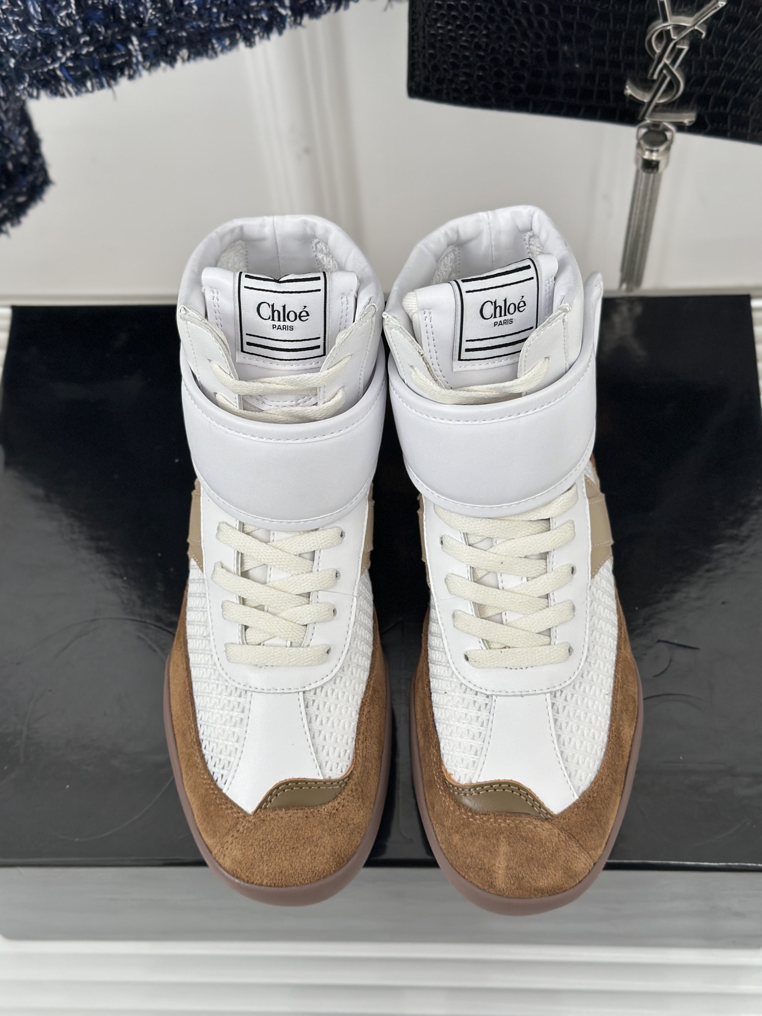 Chloe25c早春新品火爆休闲运动鞋德训鞋经典极简风格简直是可盐可甜搭配裙装或者是在逃公主风格搭配休闲
