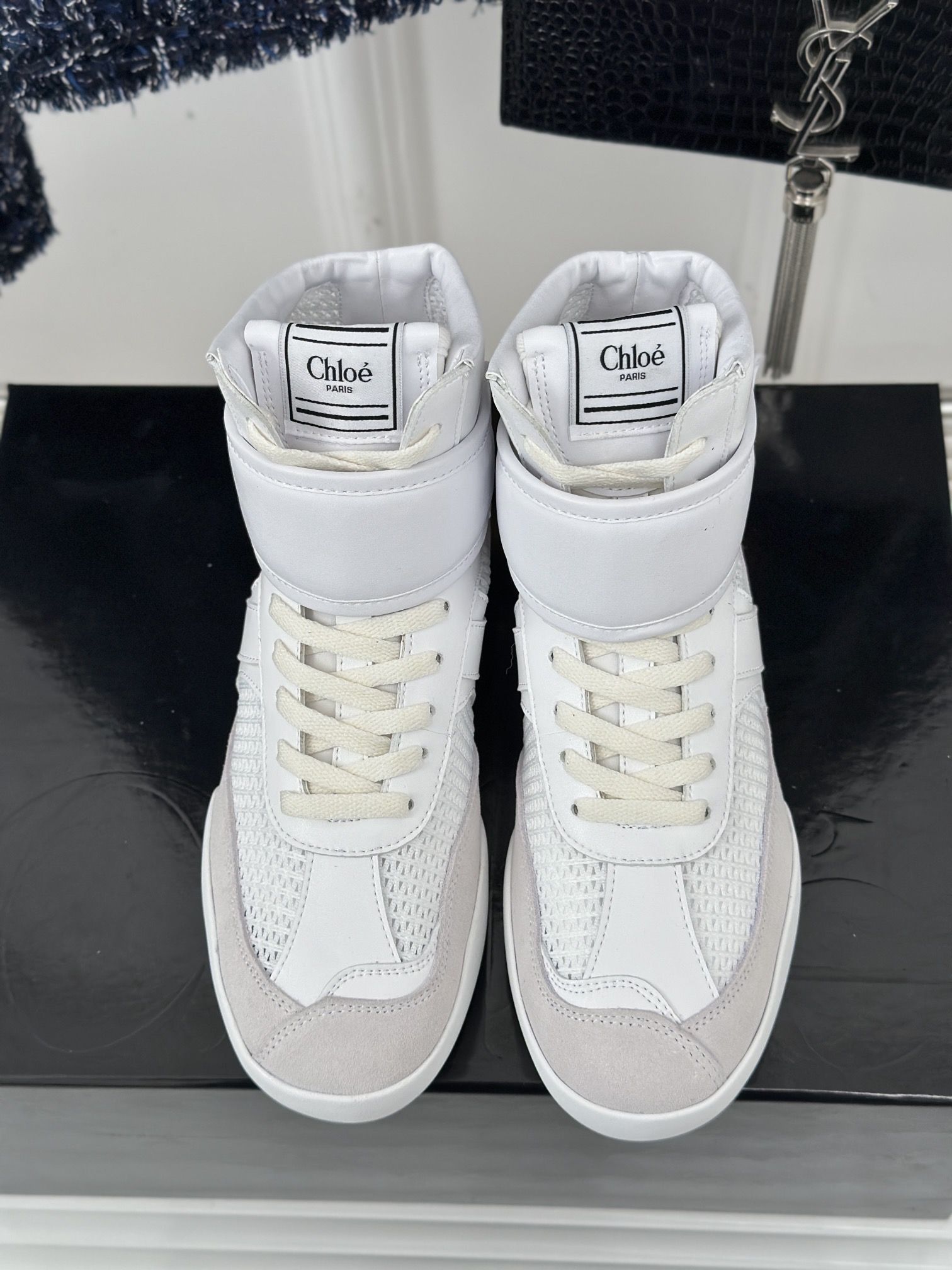 Chloe25c早春新品火爆休闲运动鞋德训鞋经典极简风格简直是可盐可甜搭配裙装或者是在逃公主风格搭配休闲