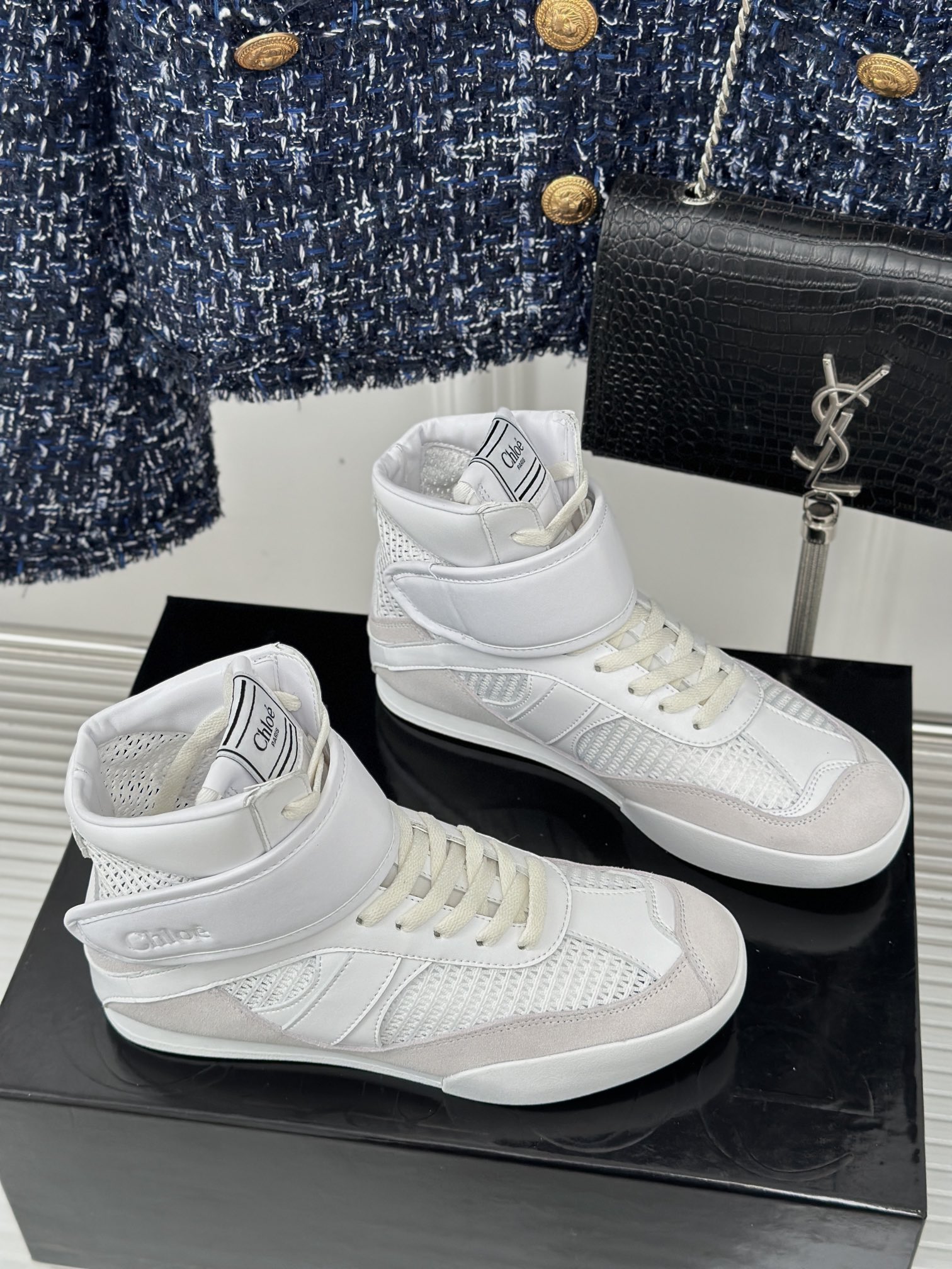 Chloe25c早春新品火爆休闲运动鞋德训鞋经典极简风格简直是可盐可甜搭配裙装或者是在逃公主风格搭配休闲