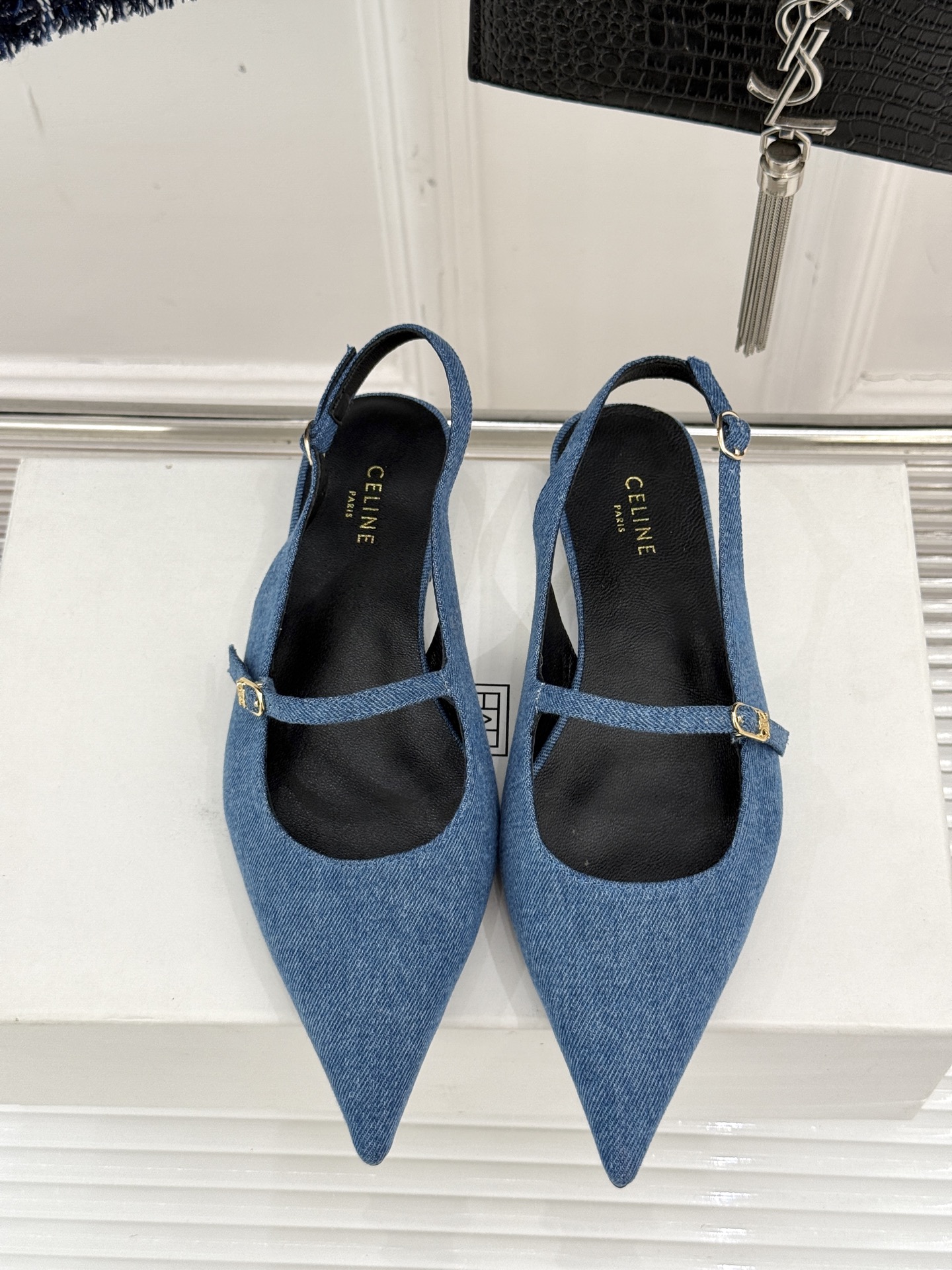Italian Leather Sandals: Classic Celin Series Reborn with Customized Fabric. - 图片 4