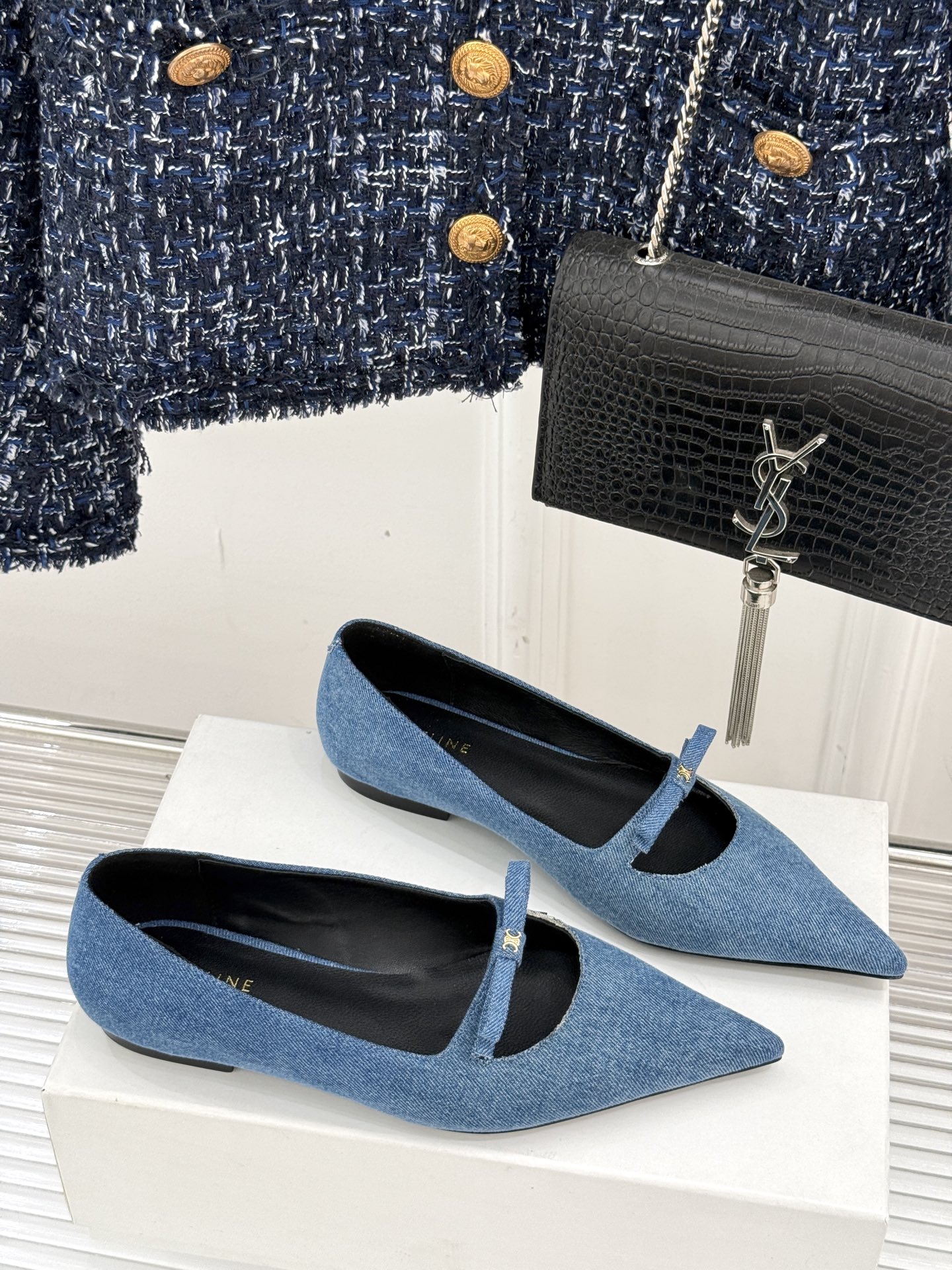 Celin* Classic Sandals: Reborn Series with Customized Leather and Sheepskin Insets - 图片 3