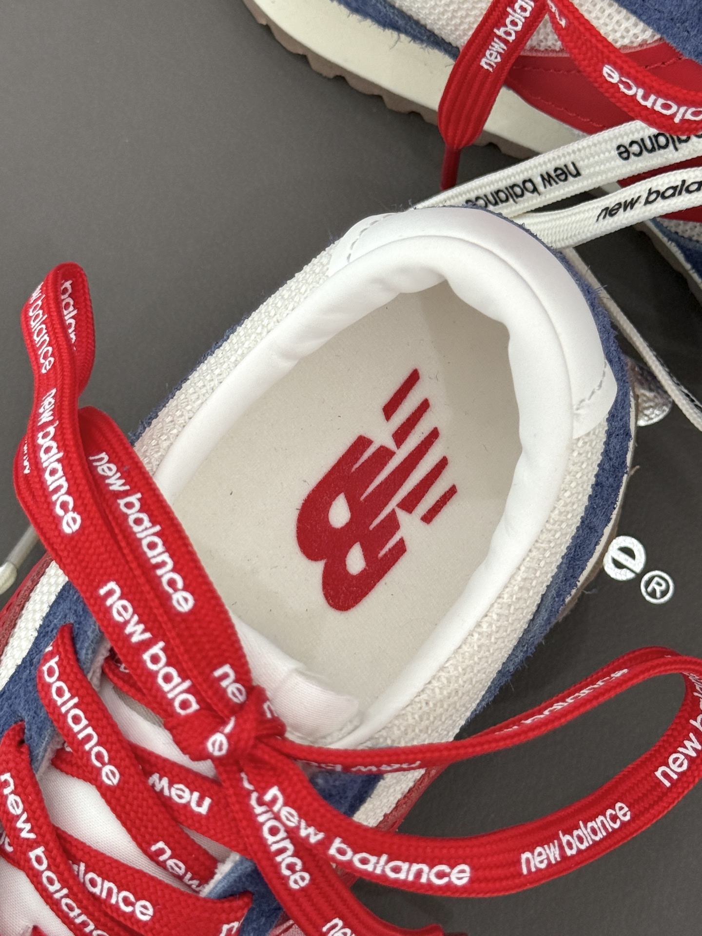 
New balance/纽百伦471 25ss新品 
复古休闲运动鞋
张元英同款 原版独立开模 原鞋开