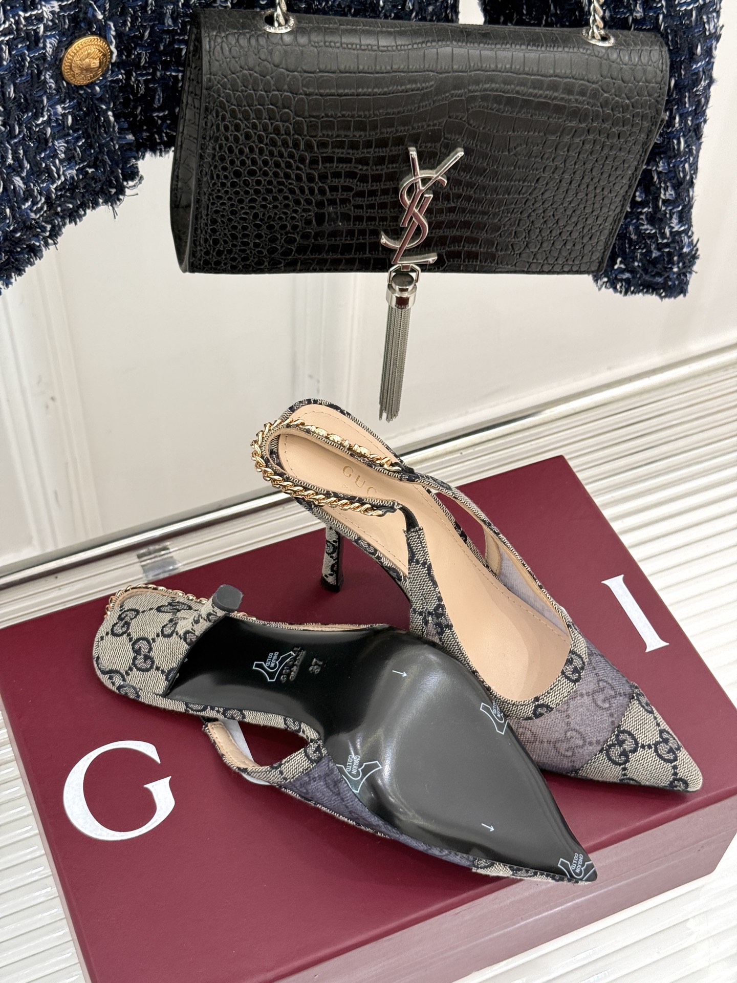 
Gucci 25S 春夏新品金属链条
网纱后空高跟凉鞋
长到心巴儿上了~爱了~爱了！
元气少女 活力满