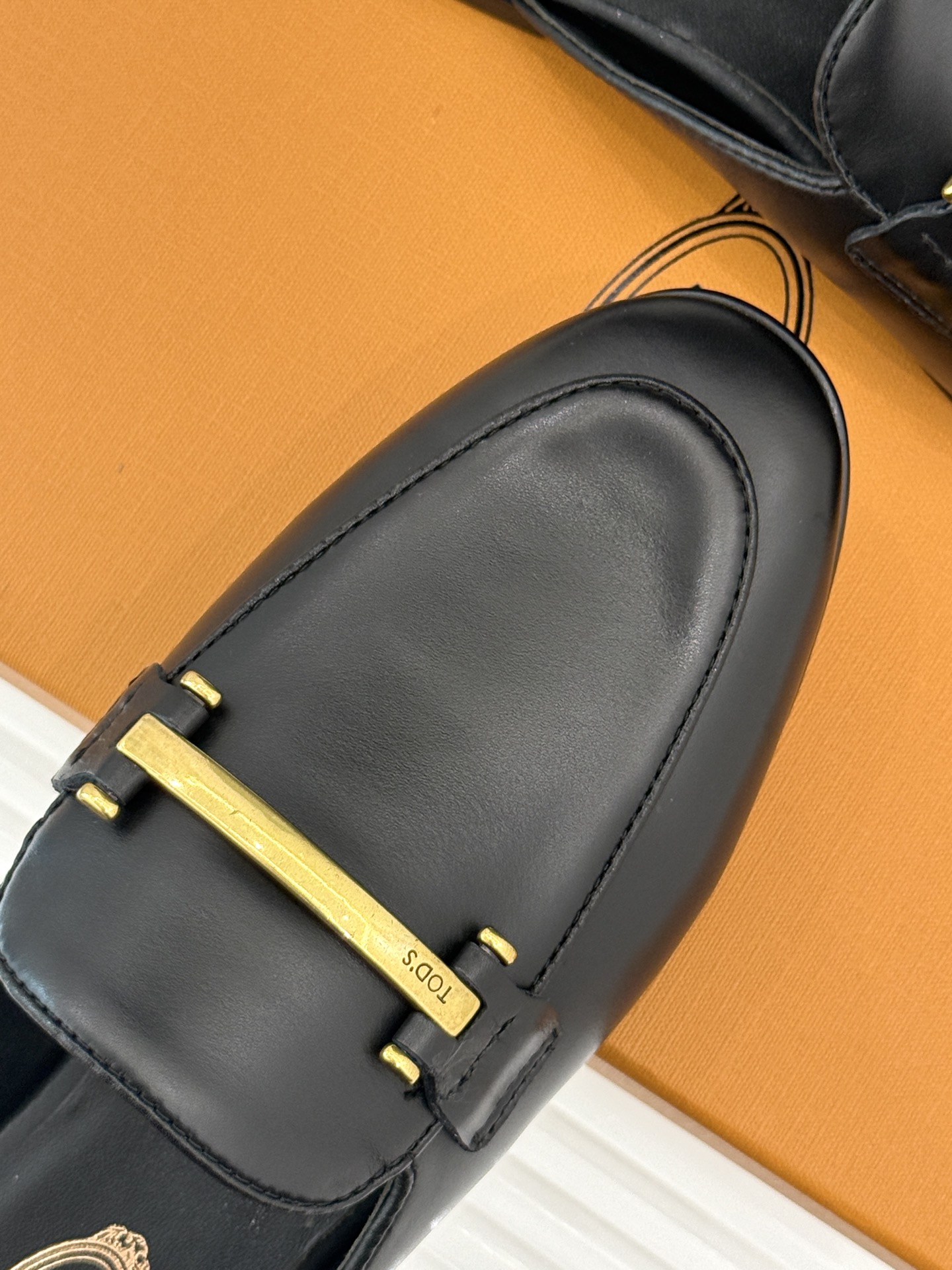 Italian Retro-Loaf Shoes: Calf & Lambskin, $675, Imported Cow Bottom, Sizes 35-39 - 图片 7