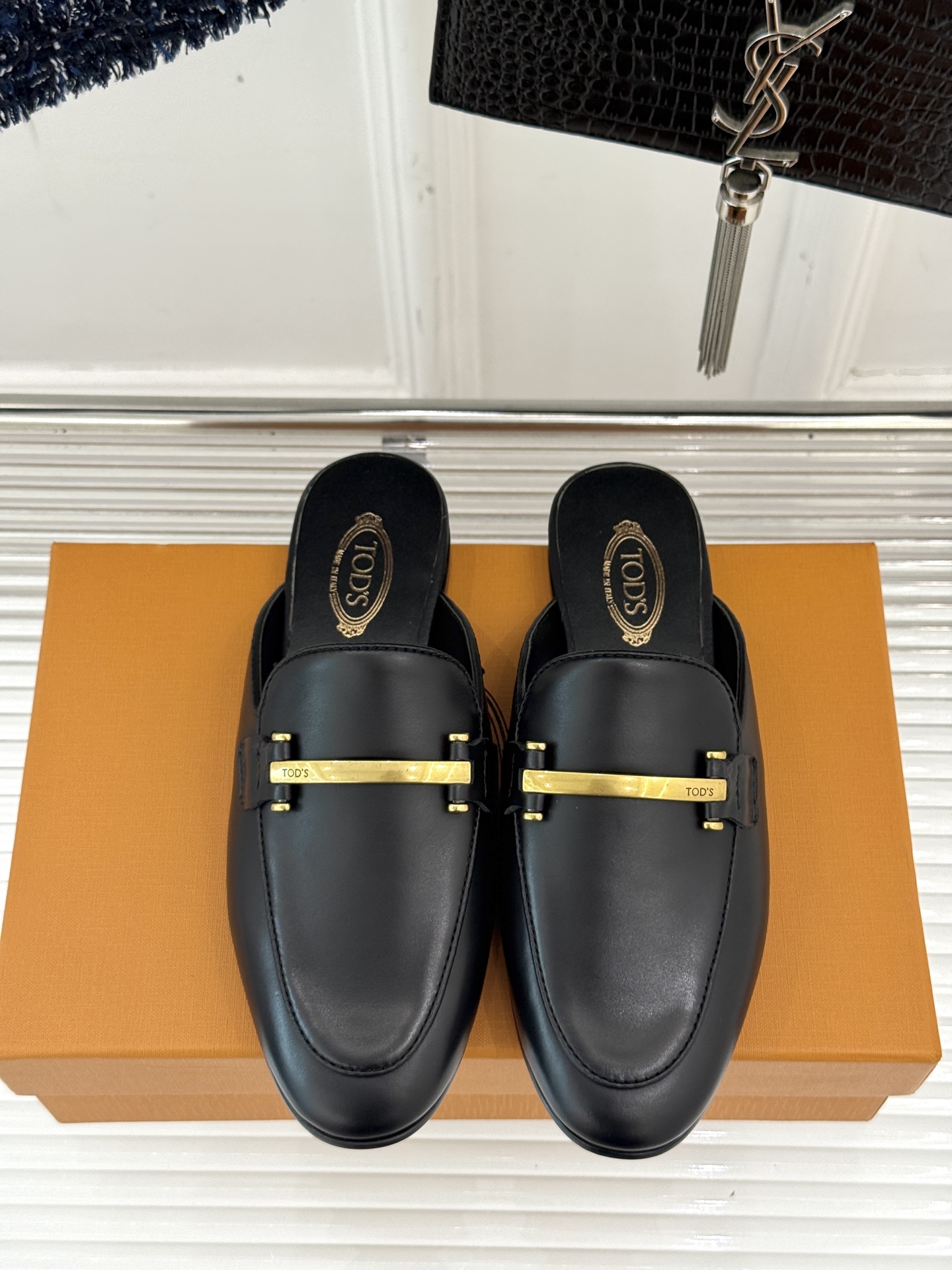 Italian Retro-Loaf Shoes: Calf & Lambskin, $675, Imported Cow Bottom, Sizes 35-39 - 图片 4
