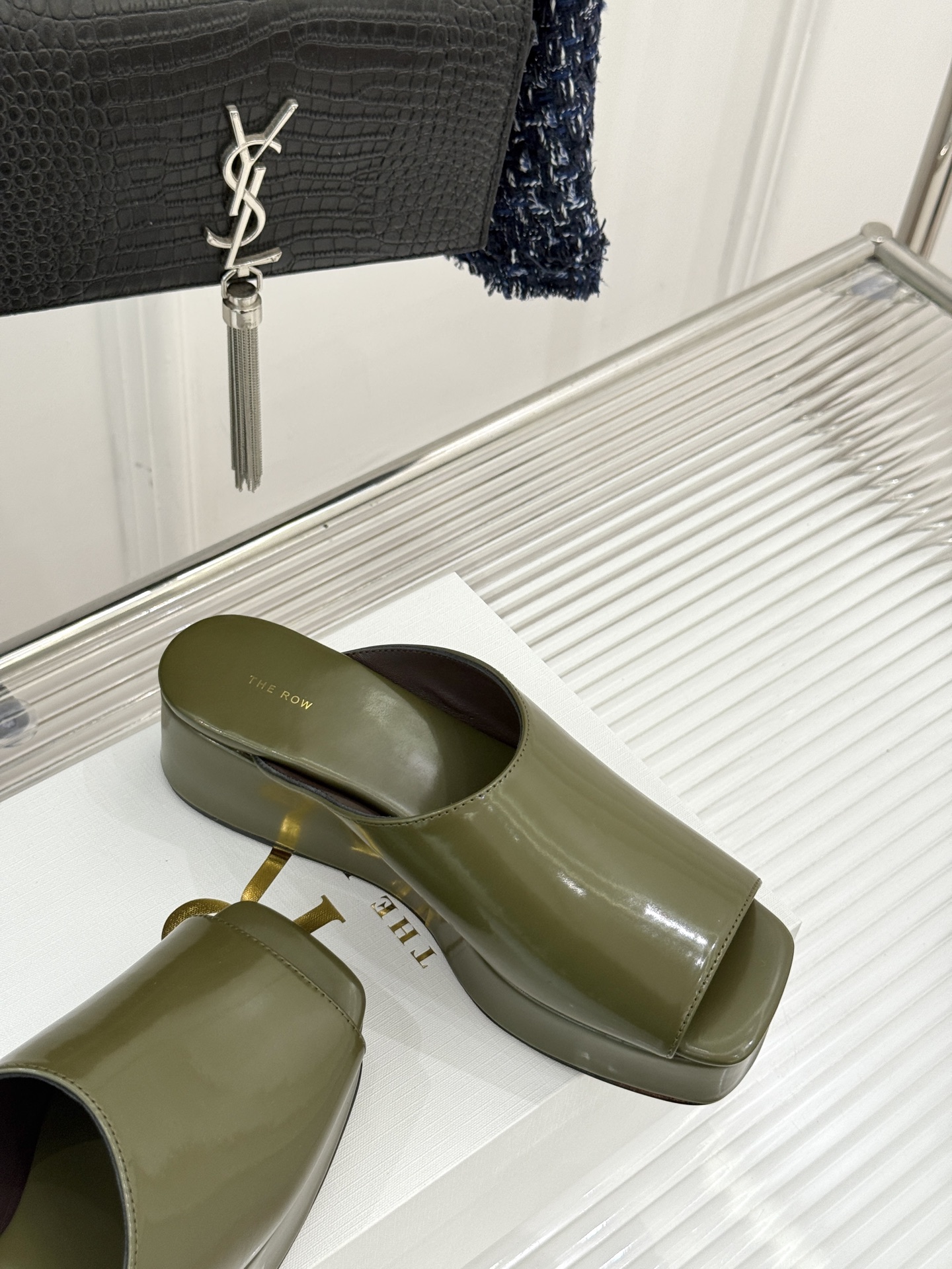Stylish Twilight Sandals with Imported Sheepskin and Custom Sizing at Plant Price 624 - 图片 5