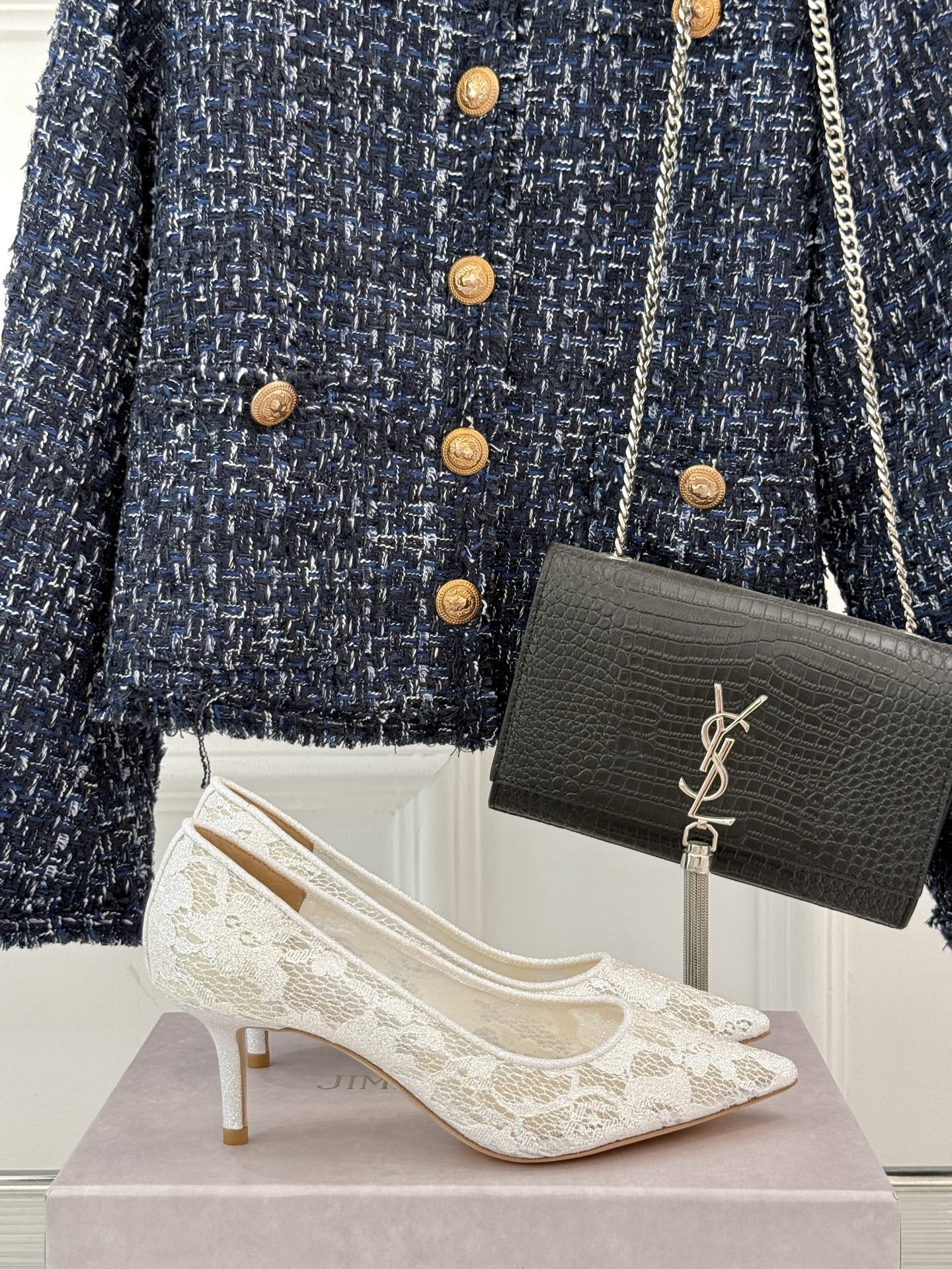 
Jimmy Choo｜吉米周经典春夏爆款蕾丝高跟鞋

________________________