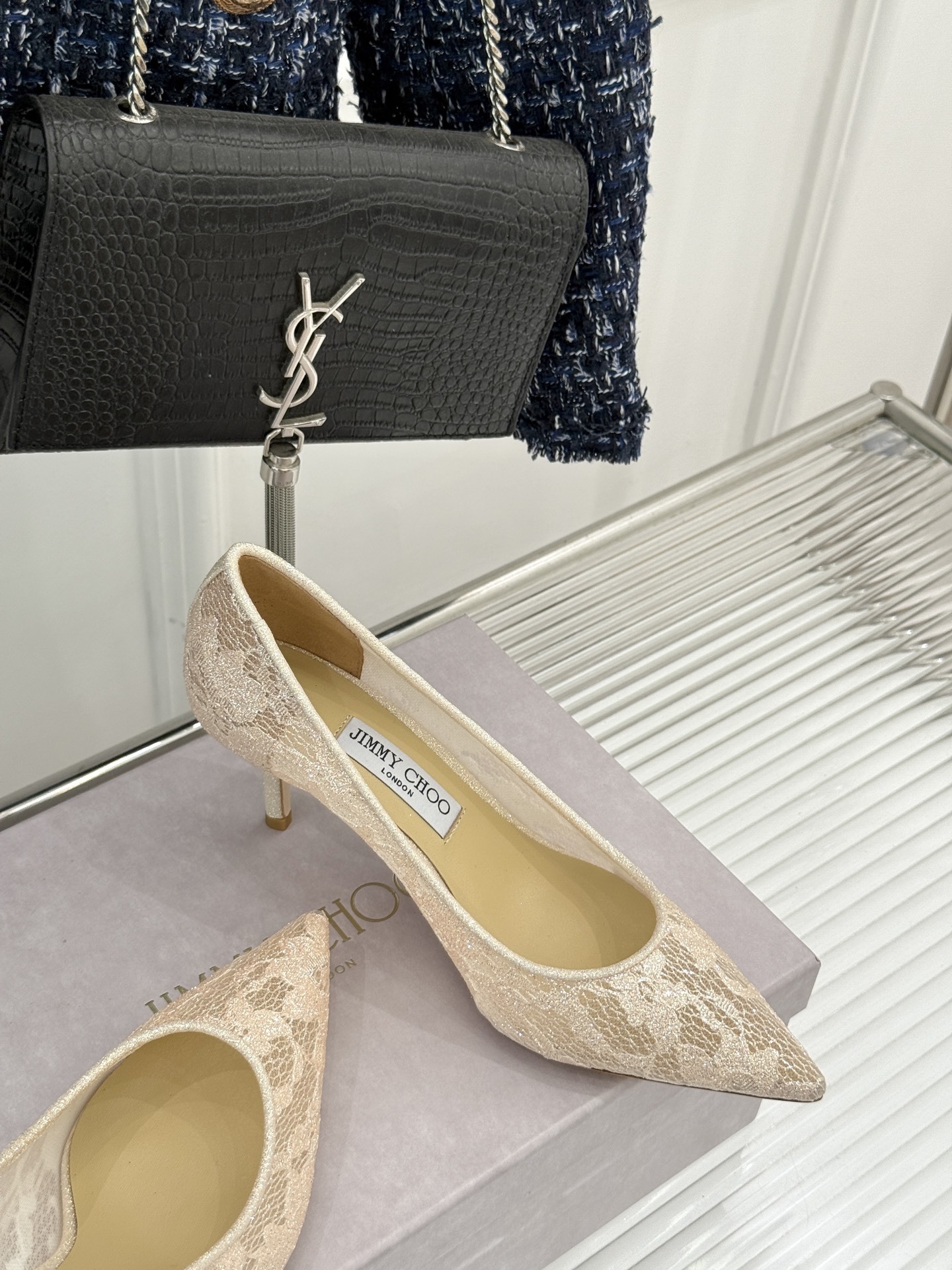 Jimmy Choo|吉米周经典春夏爆款蕾丝高跟鞋
________________________