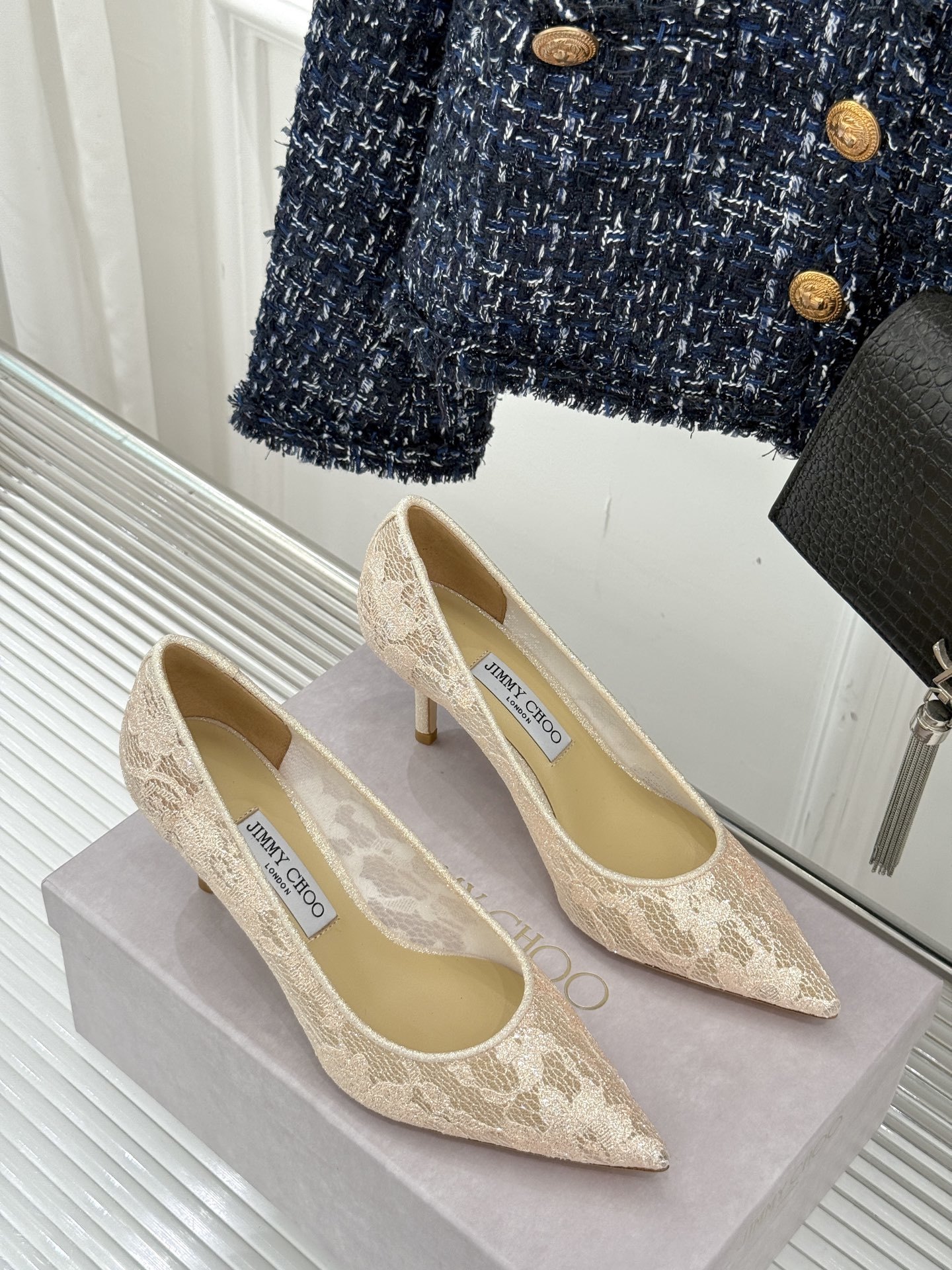 Jimmy Choo|吉米周经典春夏爆款蕾丝高跟鞋
________________________