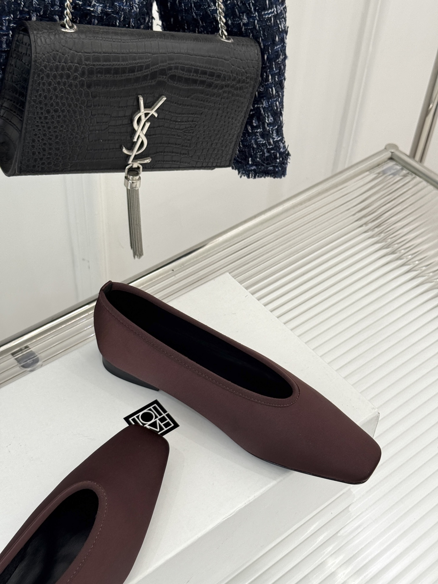 Stylish Toteme 25ss Shoes: Premium Materials, Advanced Design, Customizable Sizes - 图片 5