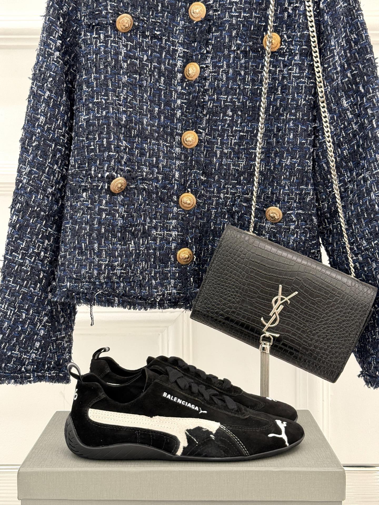 BALENCIAGA X 彪马联名情侣款德训鞋
时尚是一场永不停歇的对话
而BALENCIAGA与彪马