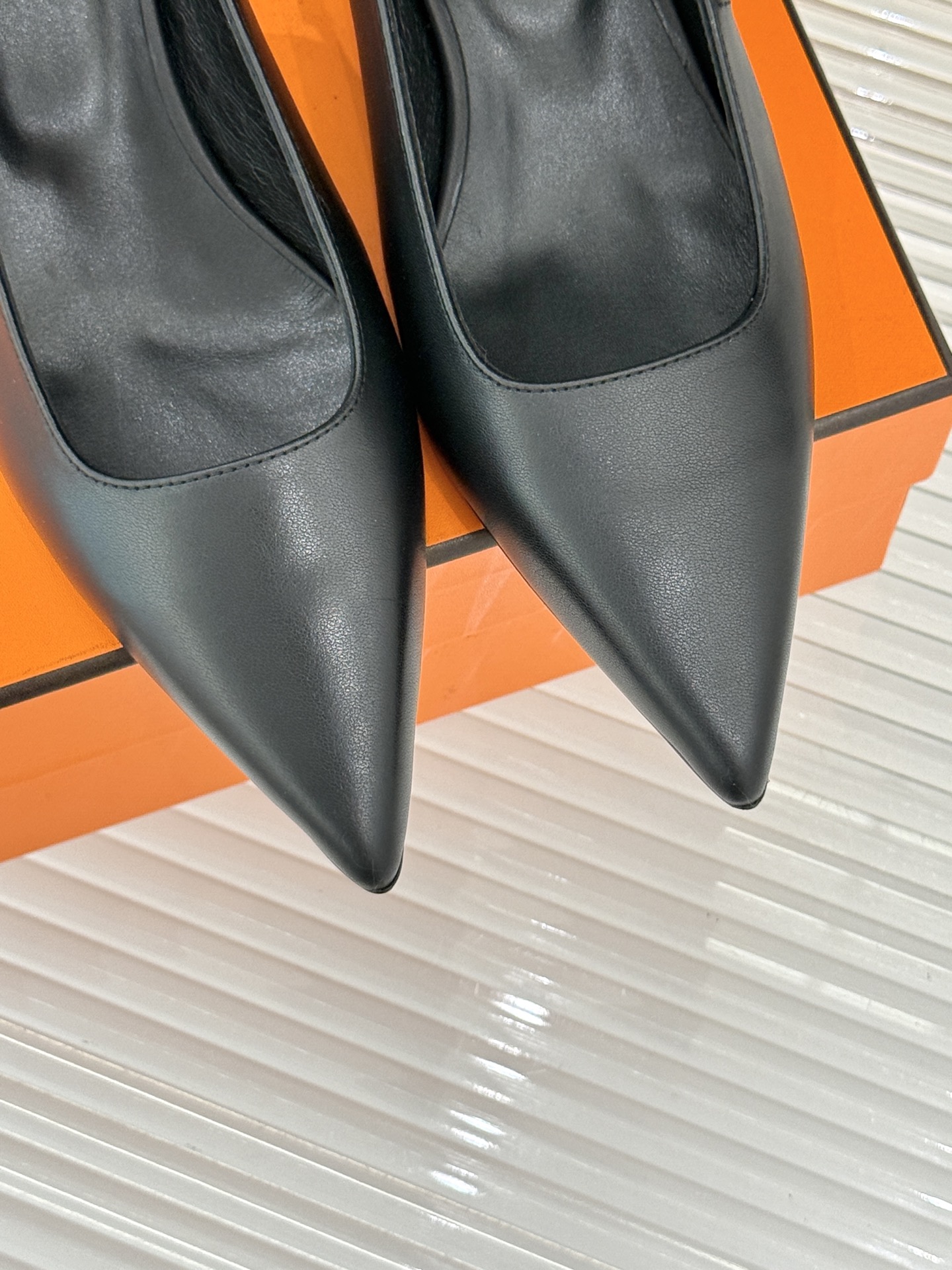 Hermès Kelly Buckle Slingback Kitten Heel Sandals: Parisian Chic & Luxury 8 i1750694382287 9859 0 6