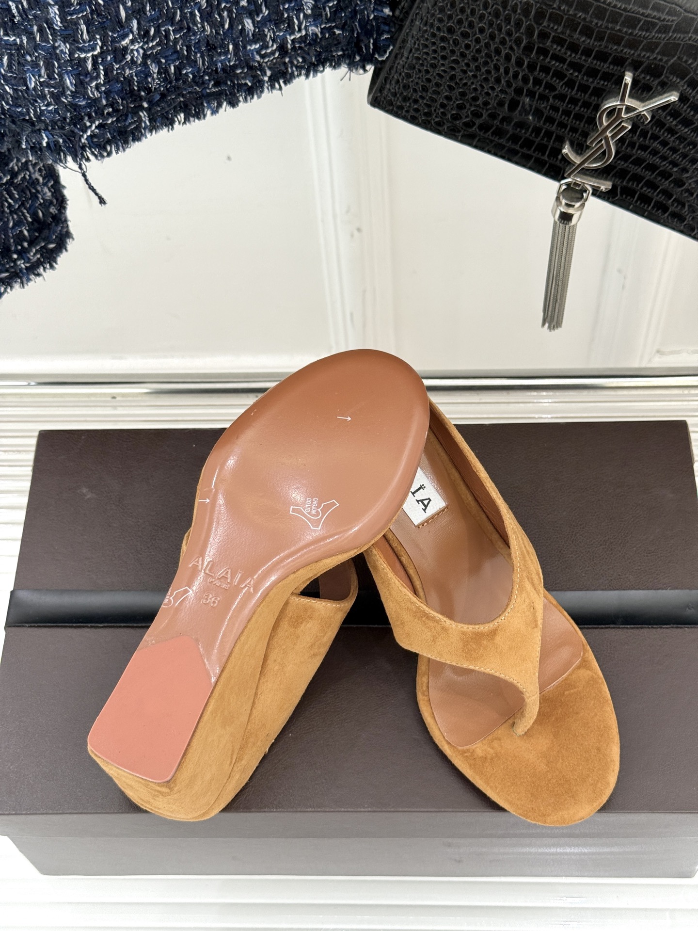 Alaia Women's Leather Wedge Thong Sandals - Stylish Summer Footwear 10 i1750773373668 726 0 8