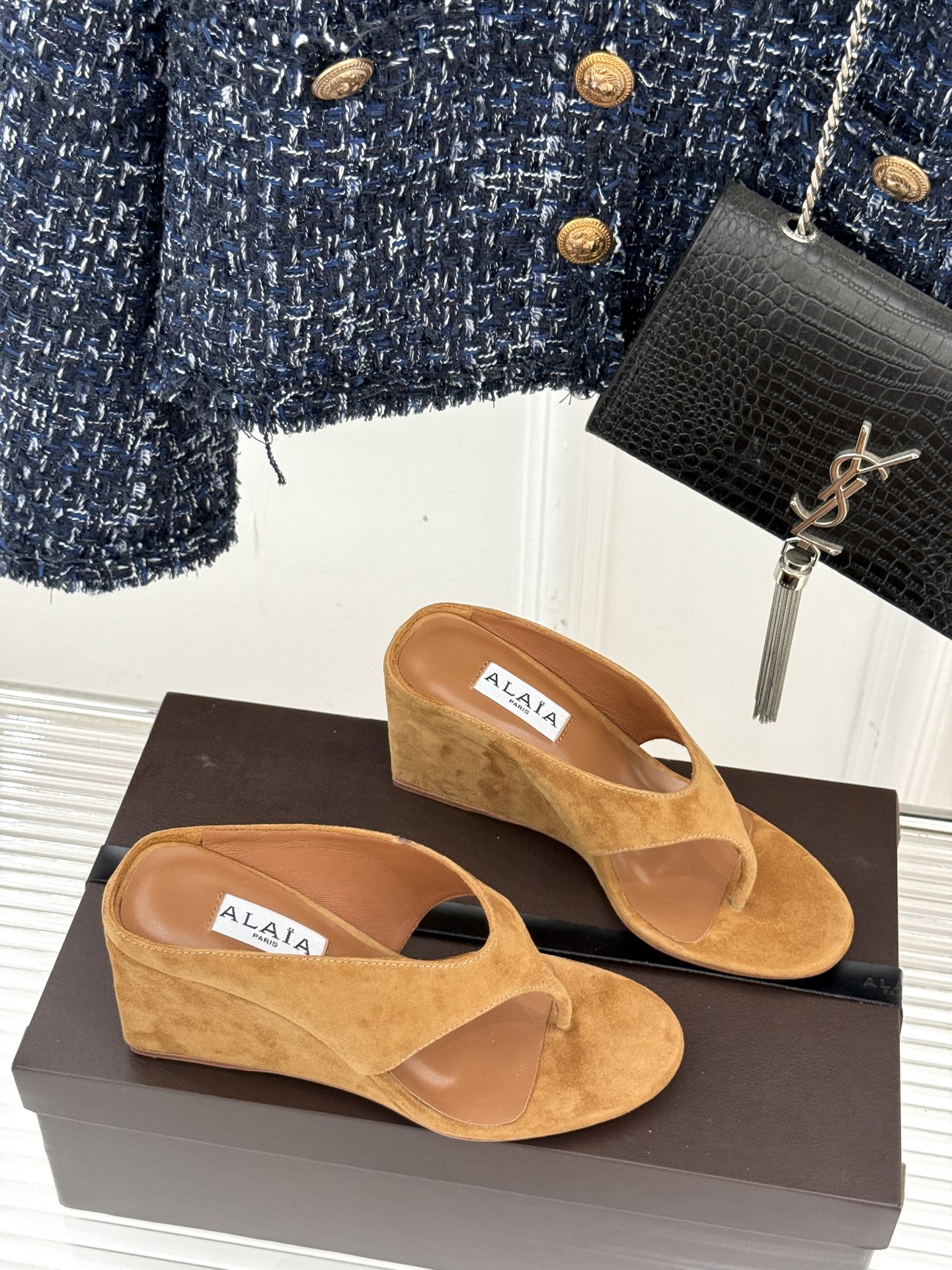 Alaia Women's Leather Wedge Thong Sandals - Stylish Summer Footwear 4 i1750773373874 468 0 2