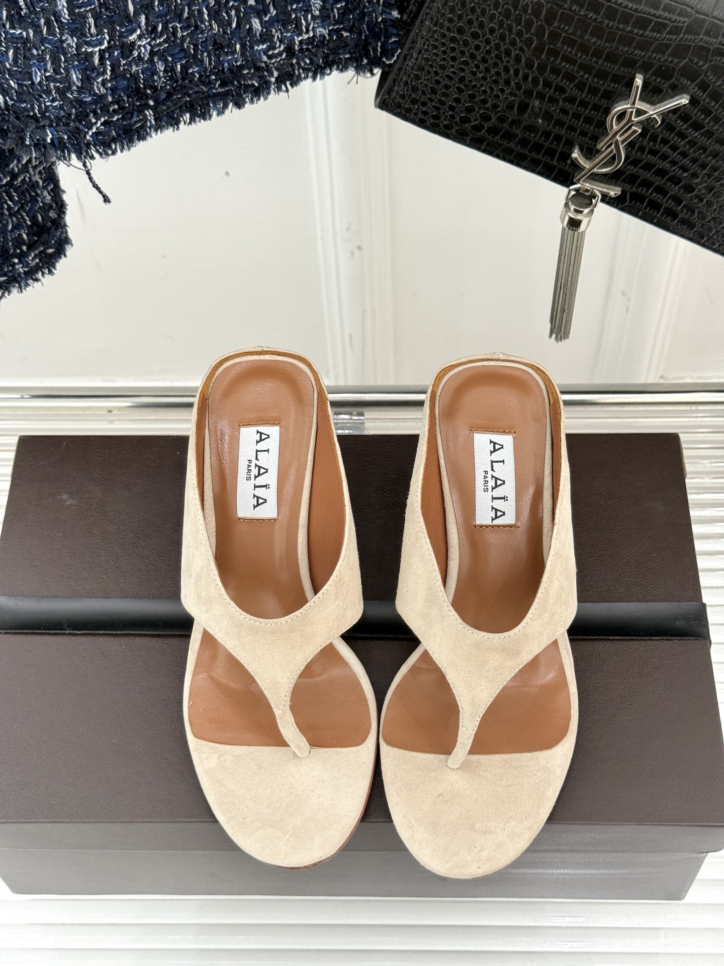 Alaia Women's Wedge Thong Sandals - Luxurious Leather Summer Footwear 5 i1750773399207 546 0 3