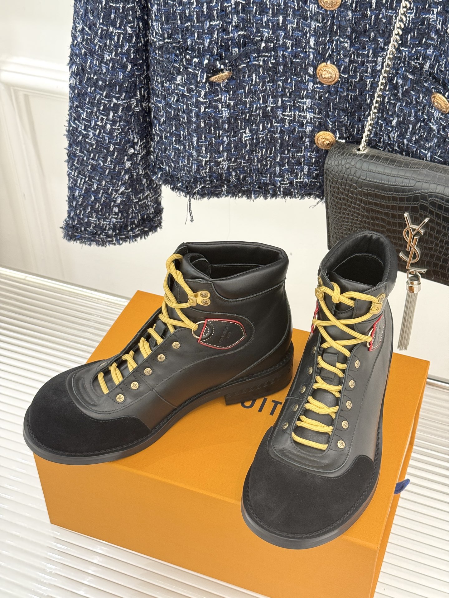Louis Vuitton Dames Wandelschoenen - Zwart Leer & Suède - Herfstcollectie