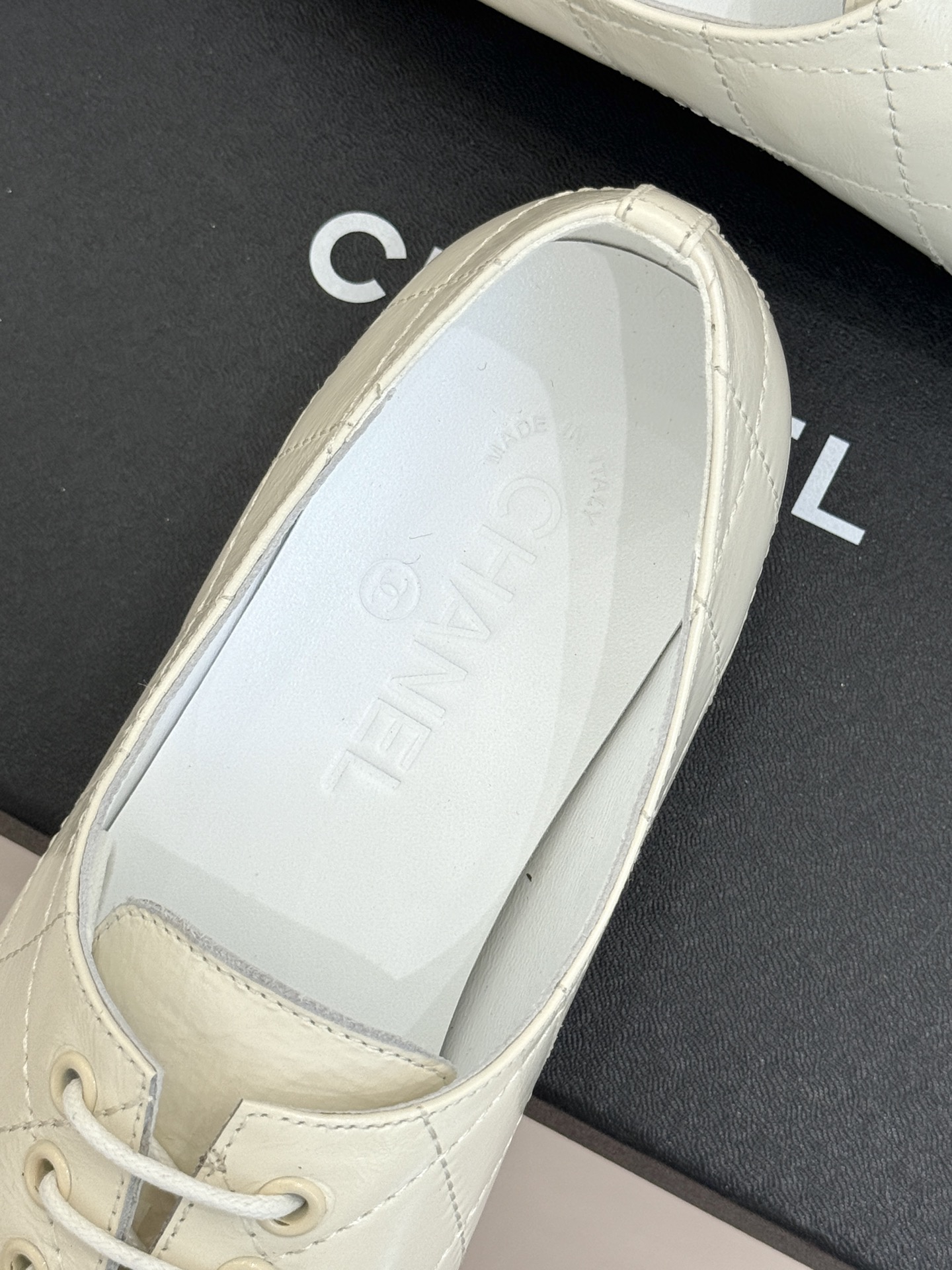 CHANE*｜小香经典双C中古芭蕾舞鞋小皮鞋标志性的大双C logo夺目而精致诉说着品牌百年的传奇历史与